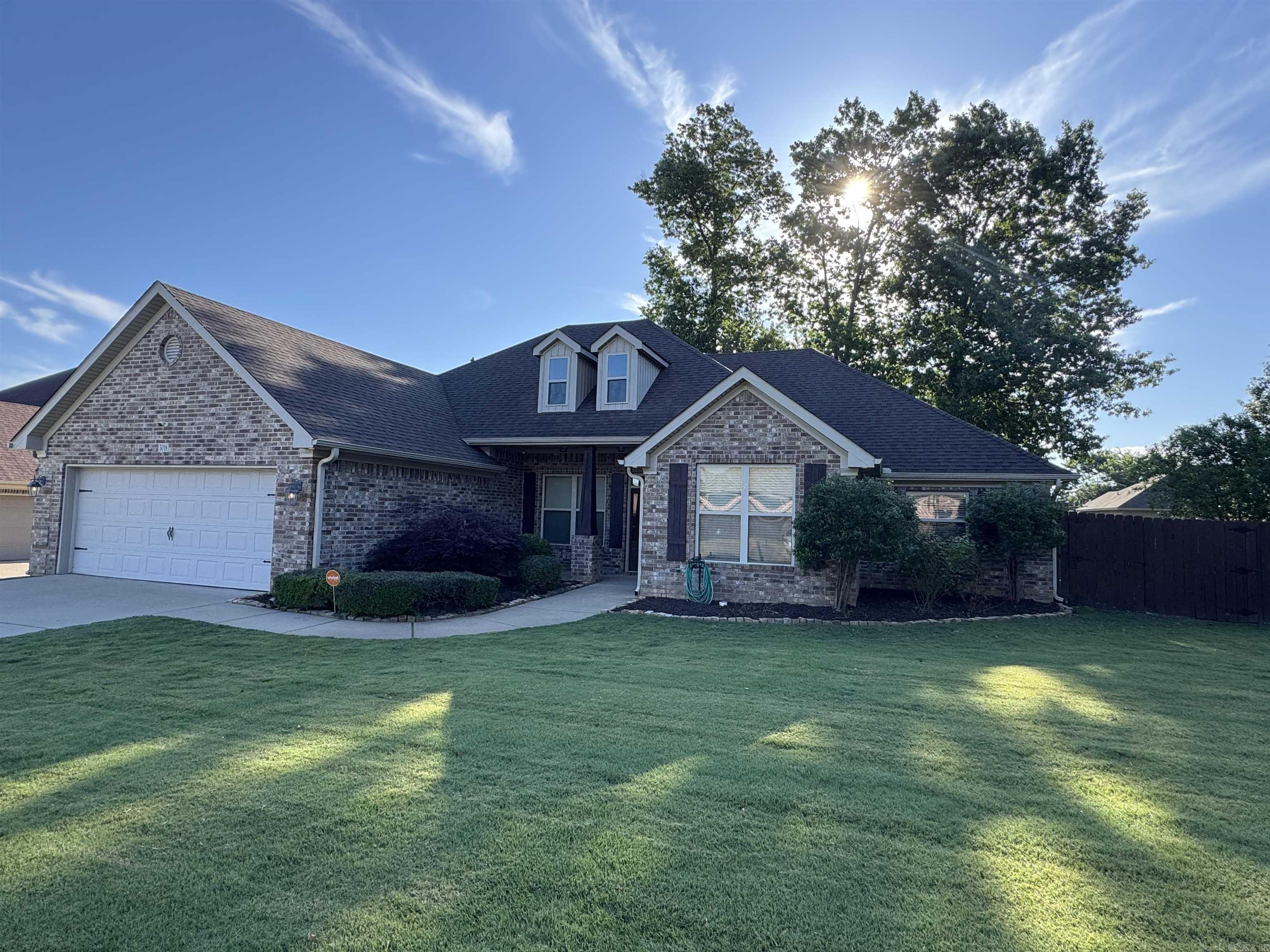HICKORY HEIGHTS - Residential