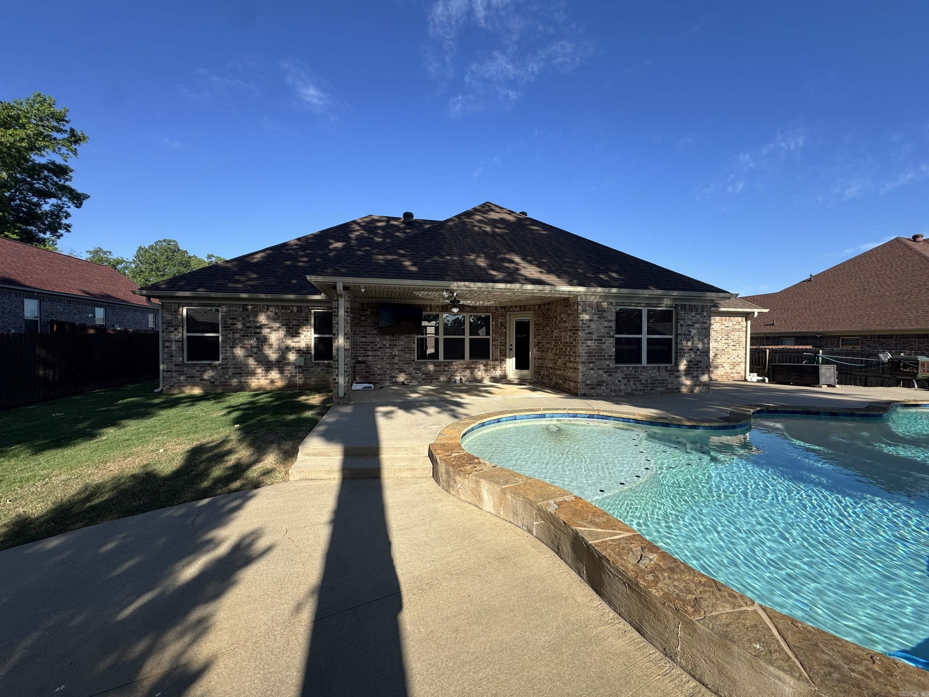 HICKORY HEIGHTS - Residential