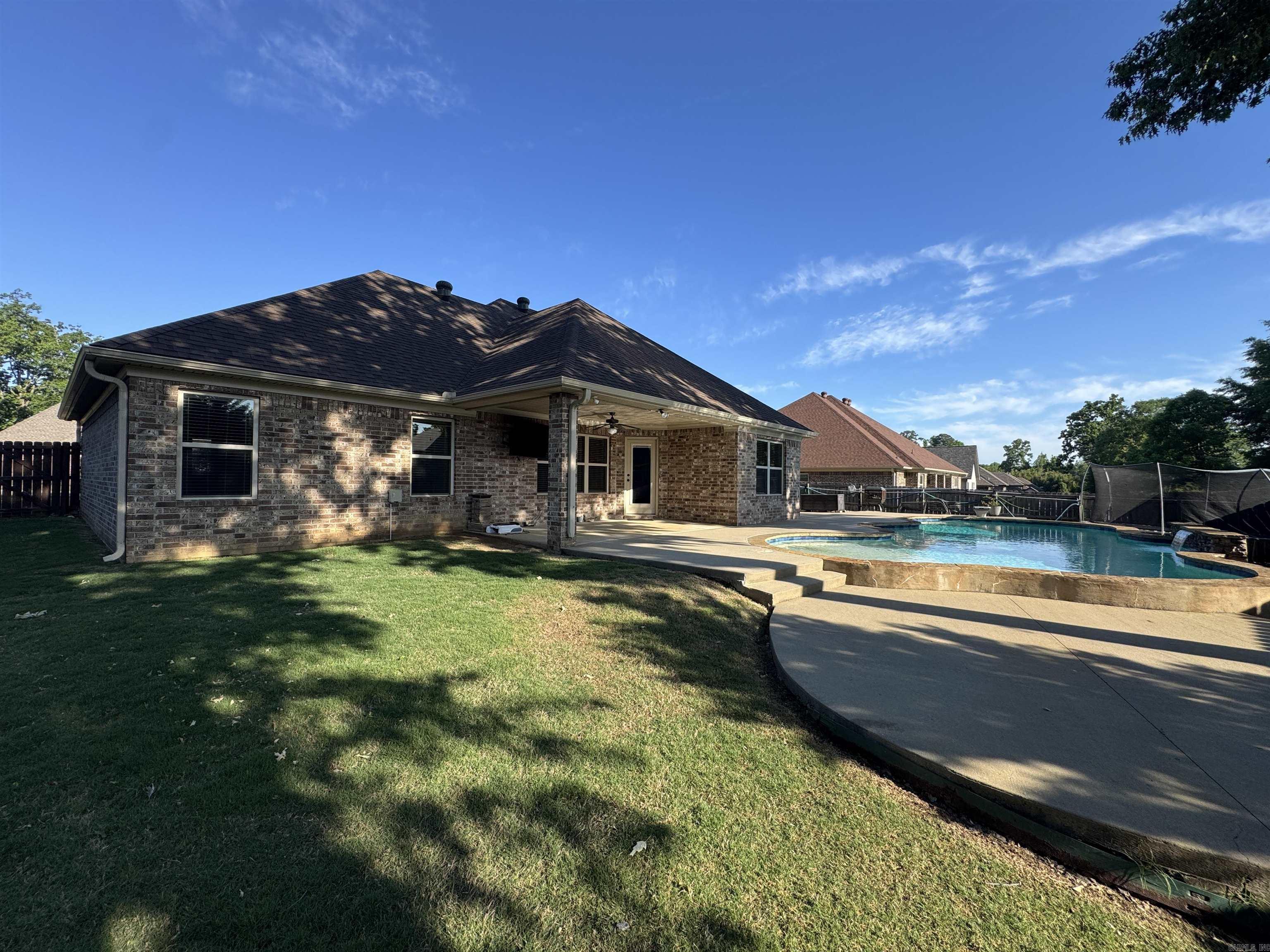 HICKORY HEIGHTS - Residential