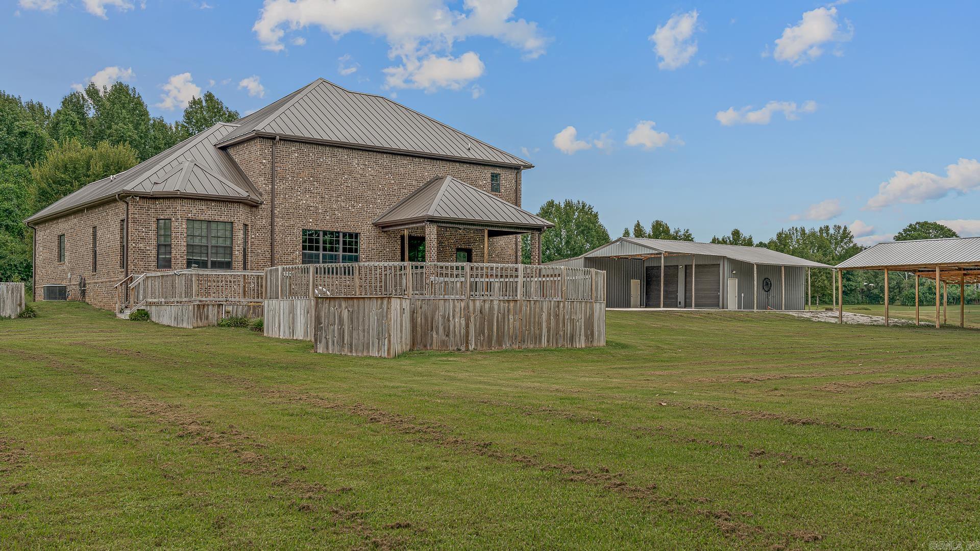 Metes & Bounds - Residential