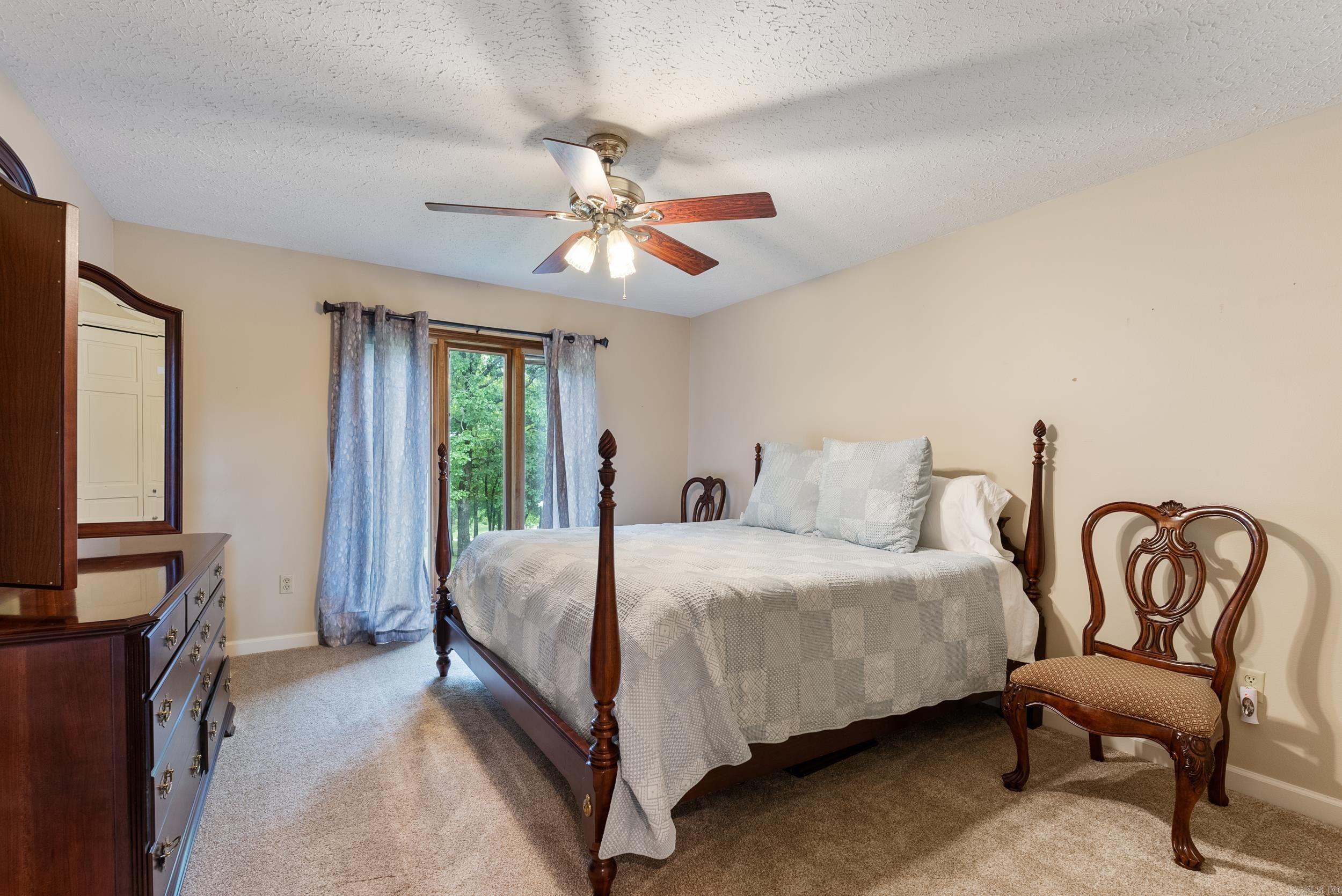 MEADOW RIDGE ESTATES - Residential