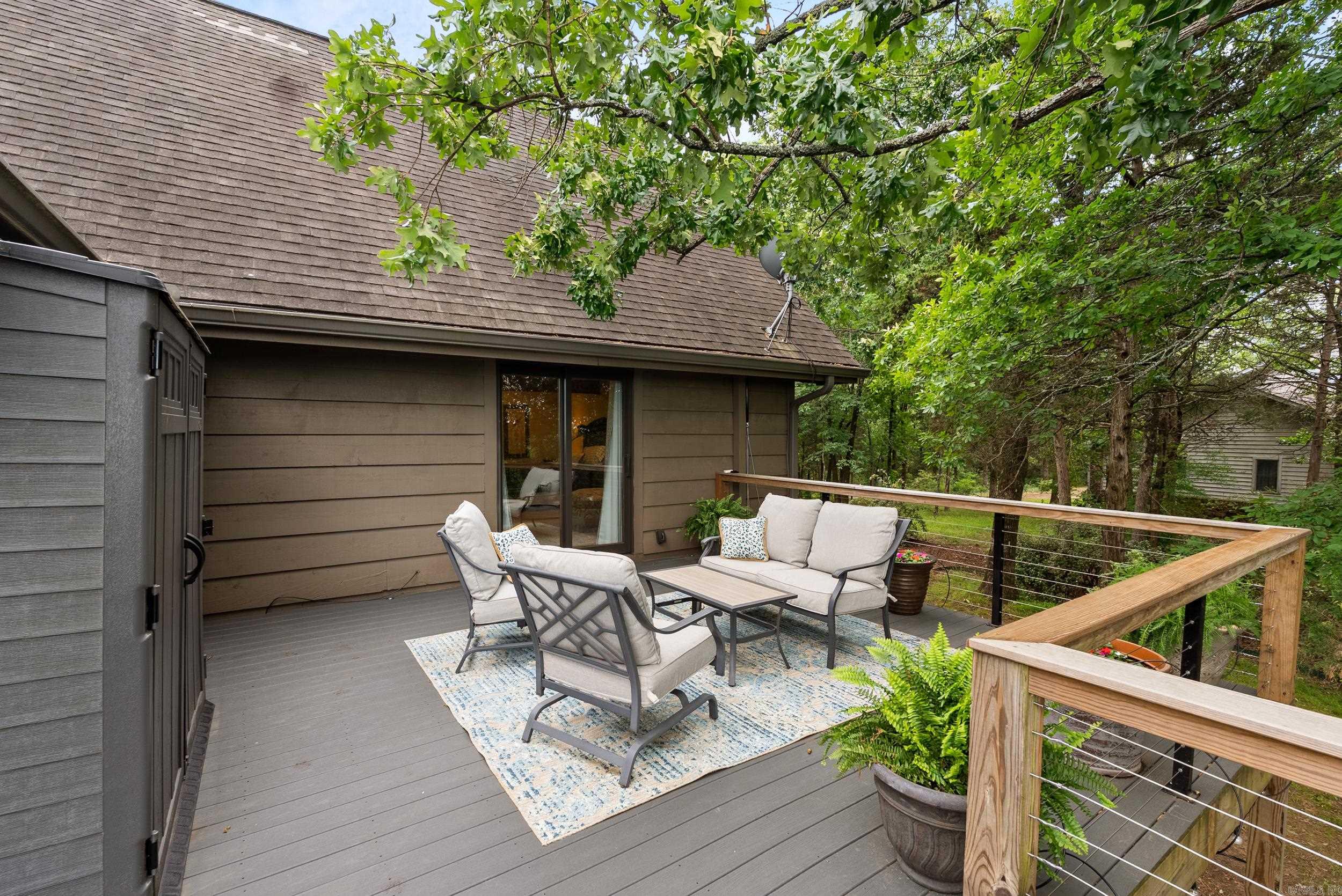 MEADOW RIDGE ESTATES - Residential