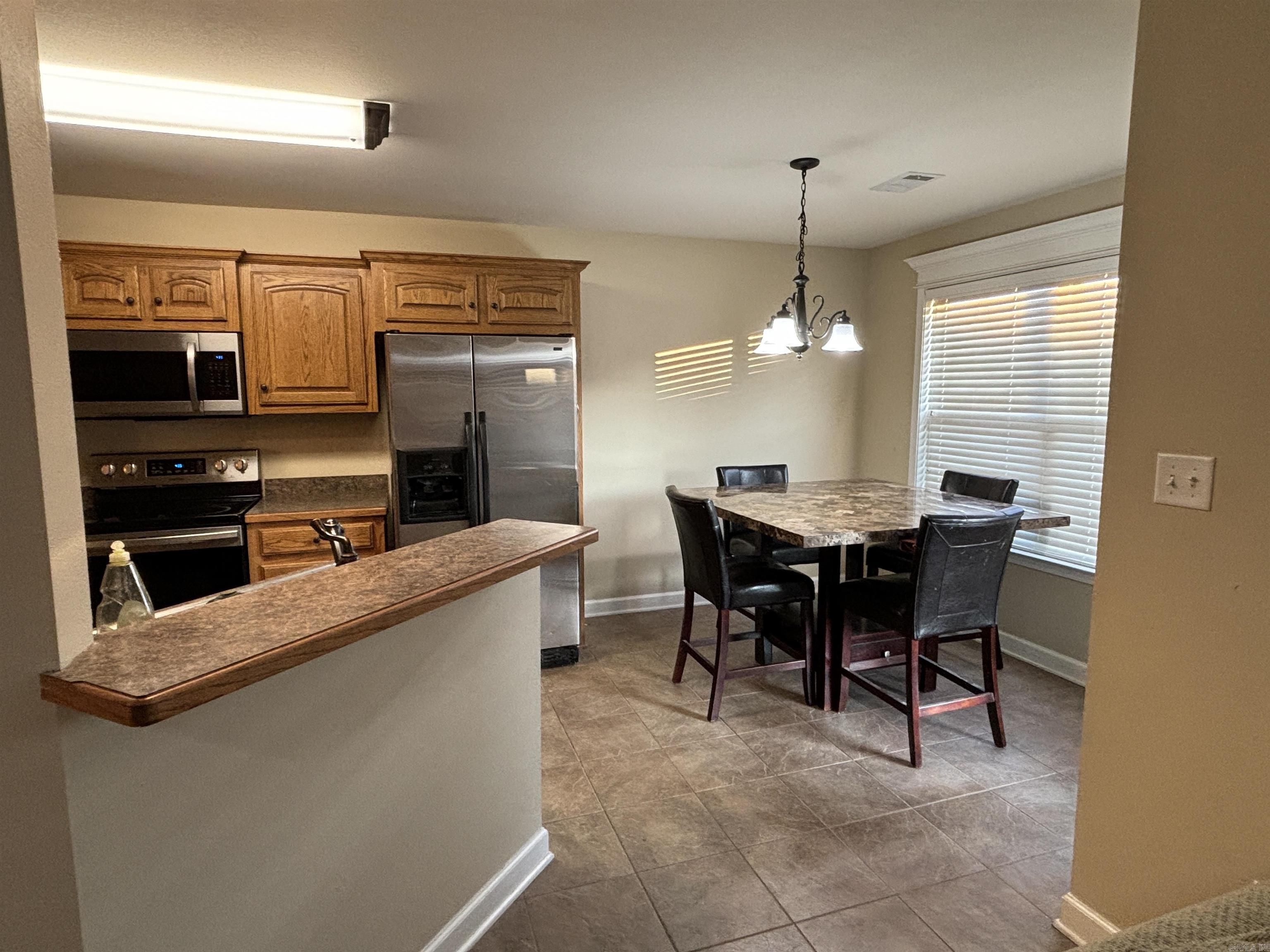 THE OAKS - Residential