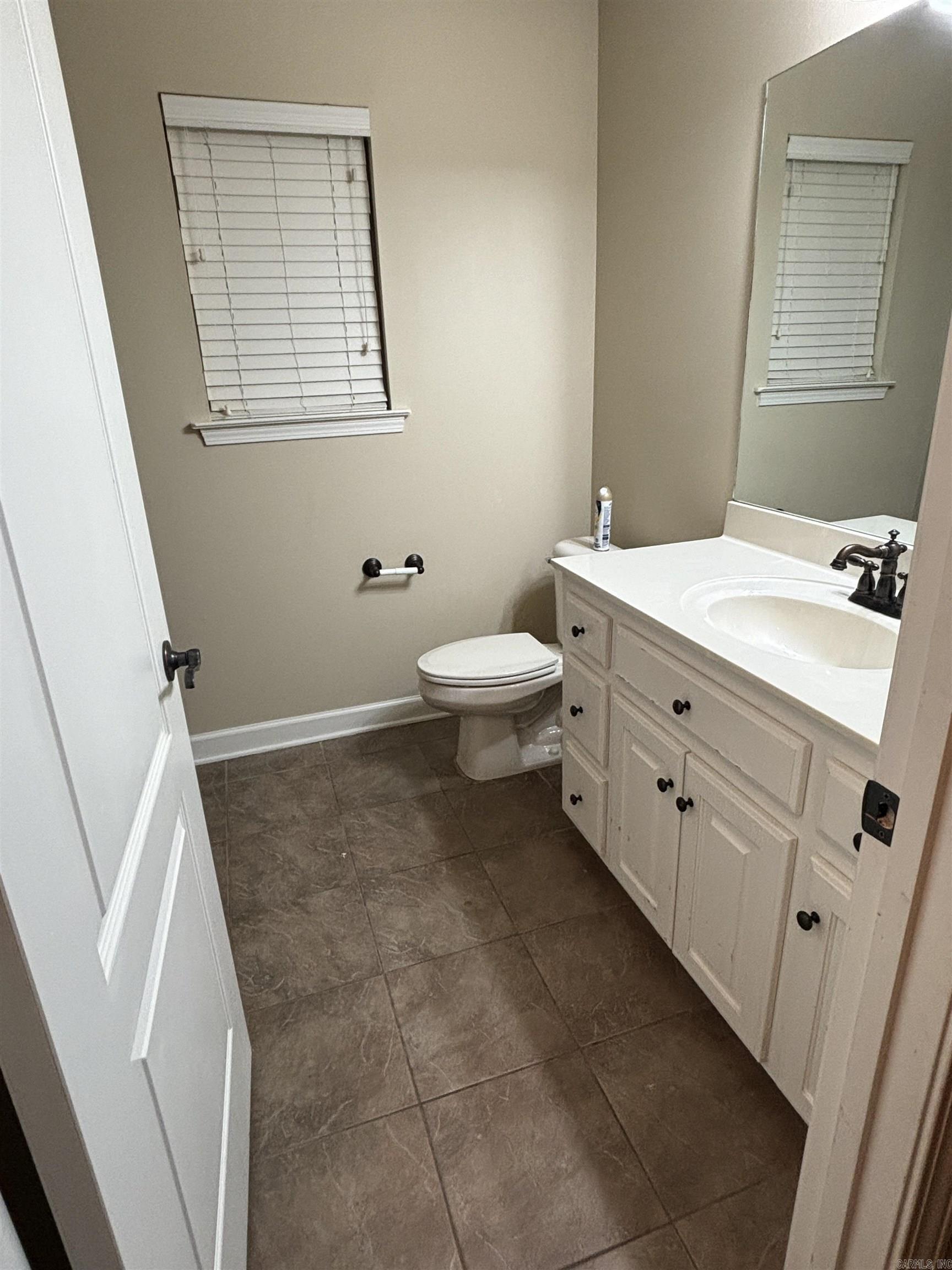 THE OAKS - Residential