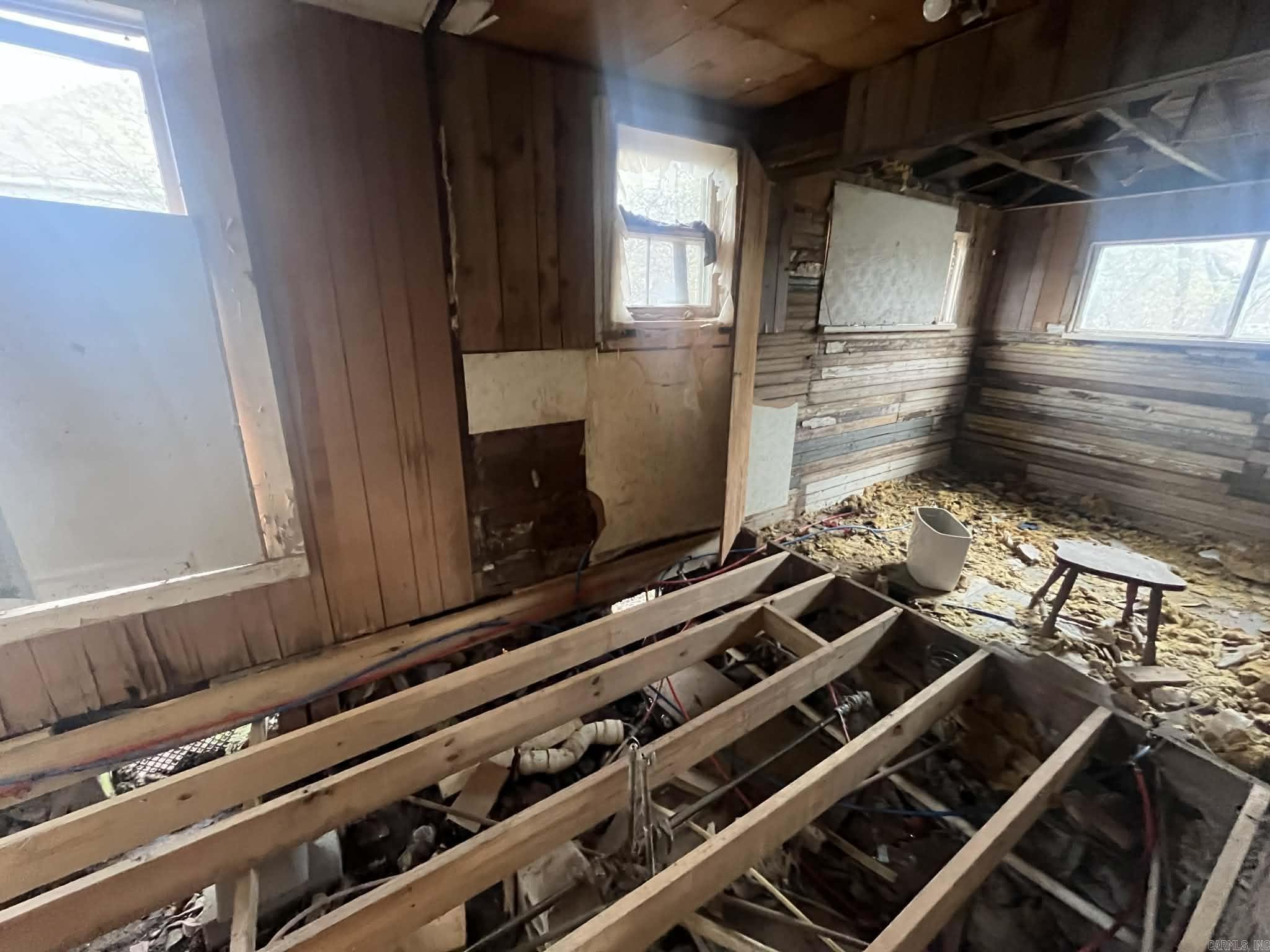 MENA ORIGINAL - Residential