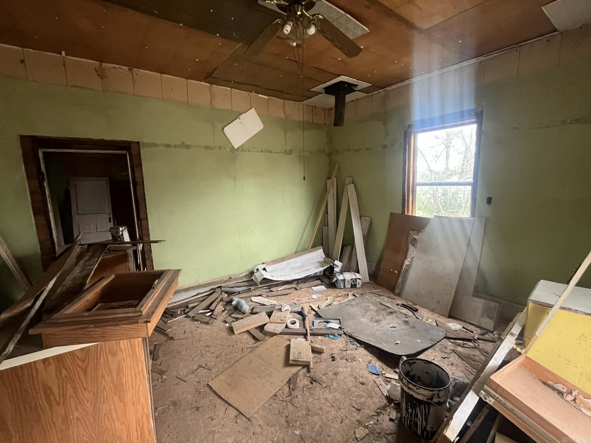 MENA ORIGINAL - Residential