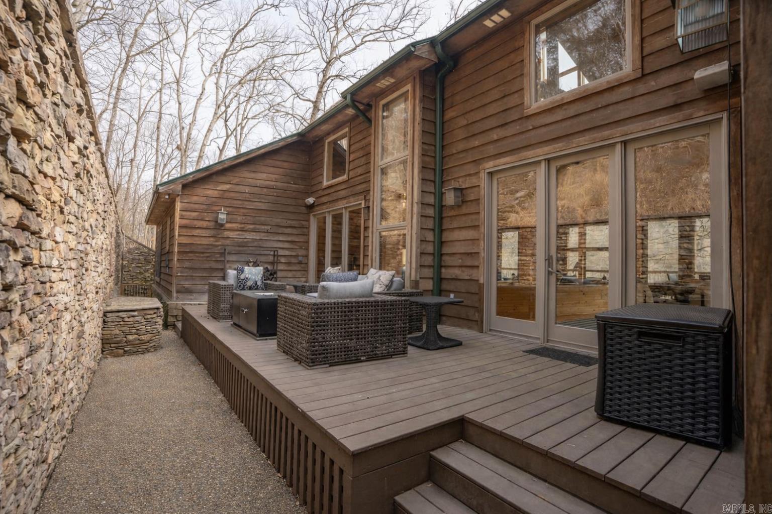 TROUT HAVEN - Residential