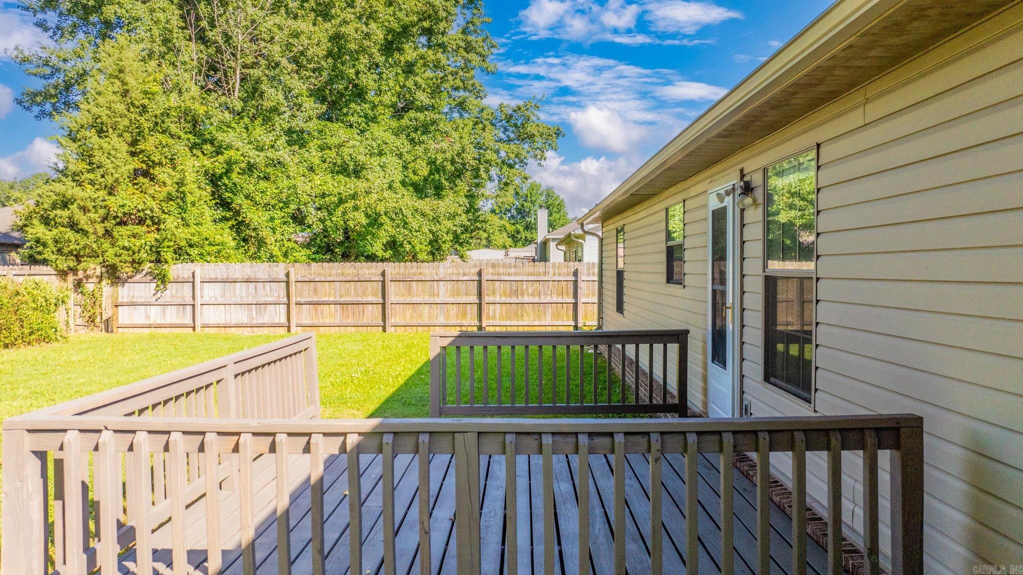 HUNTERS RUN - Residential