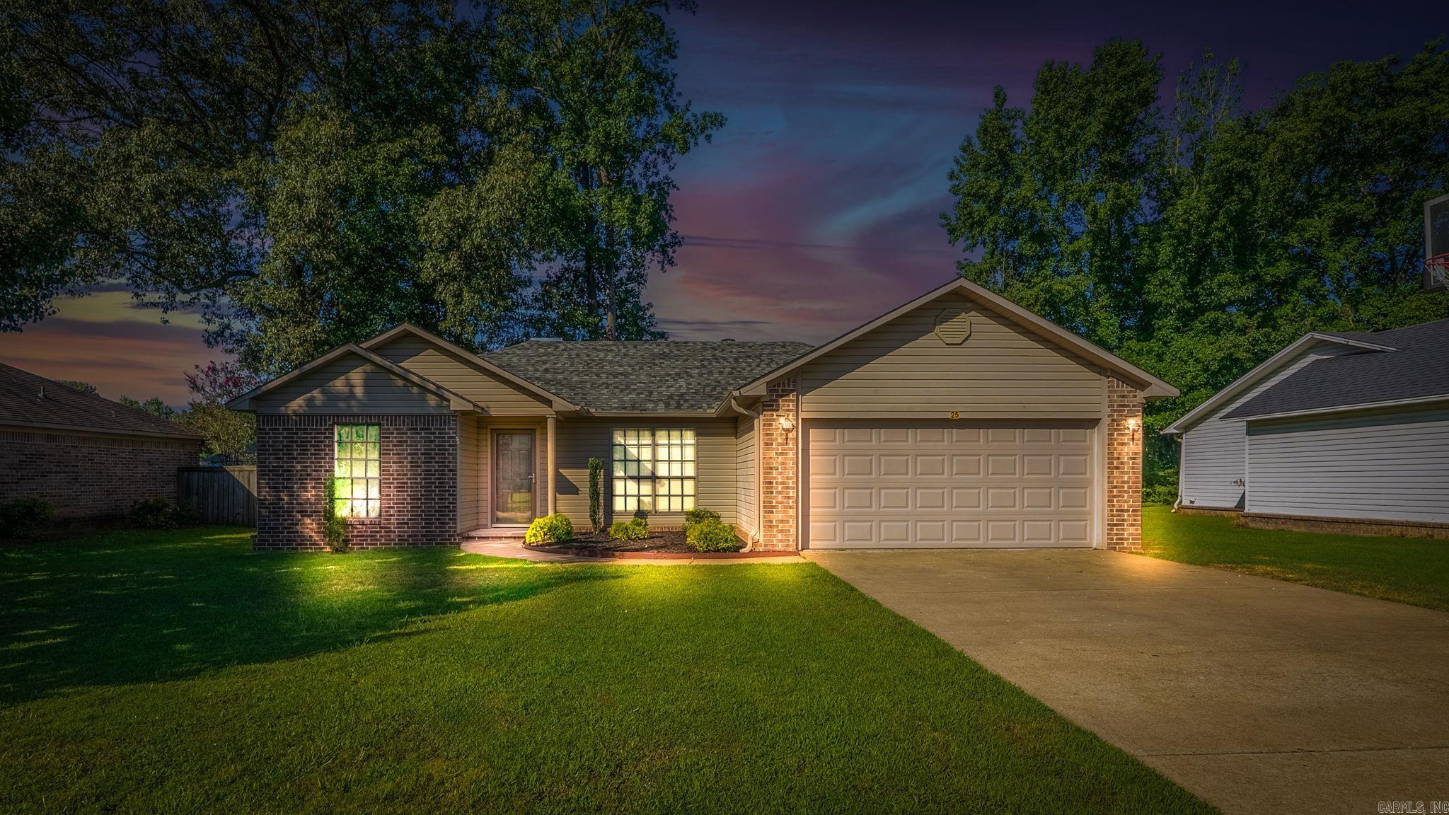 HUNTERS RUN - Residential