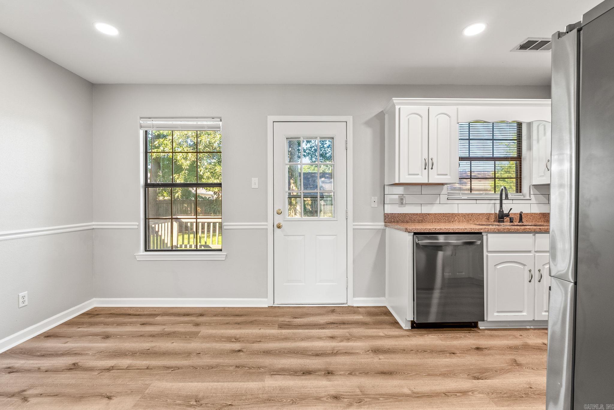 HUNTERS RUN - Residential