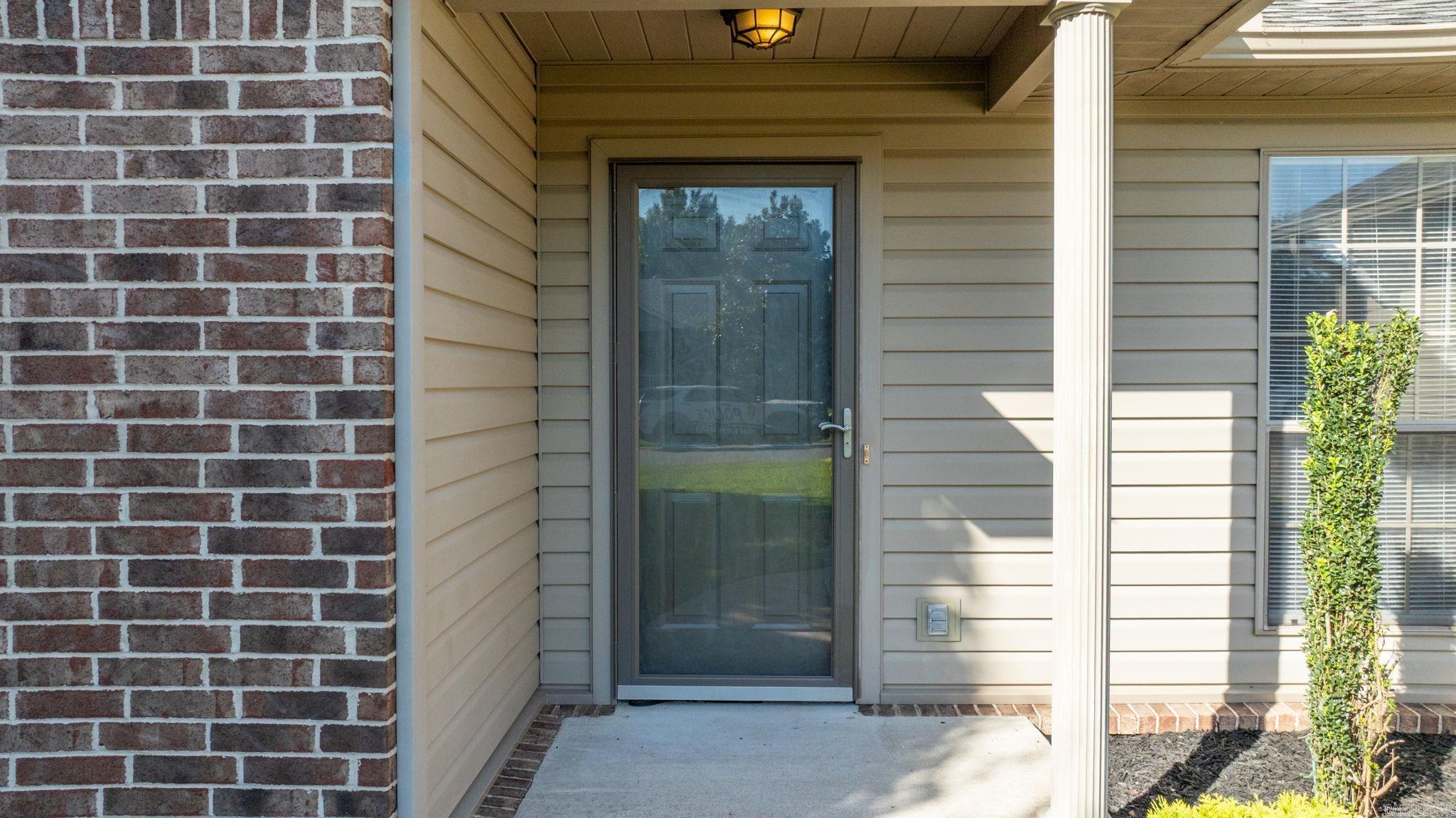 HUNTERS RUN - Residential