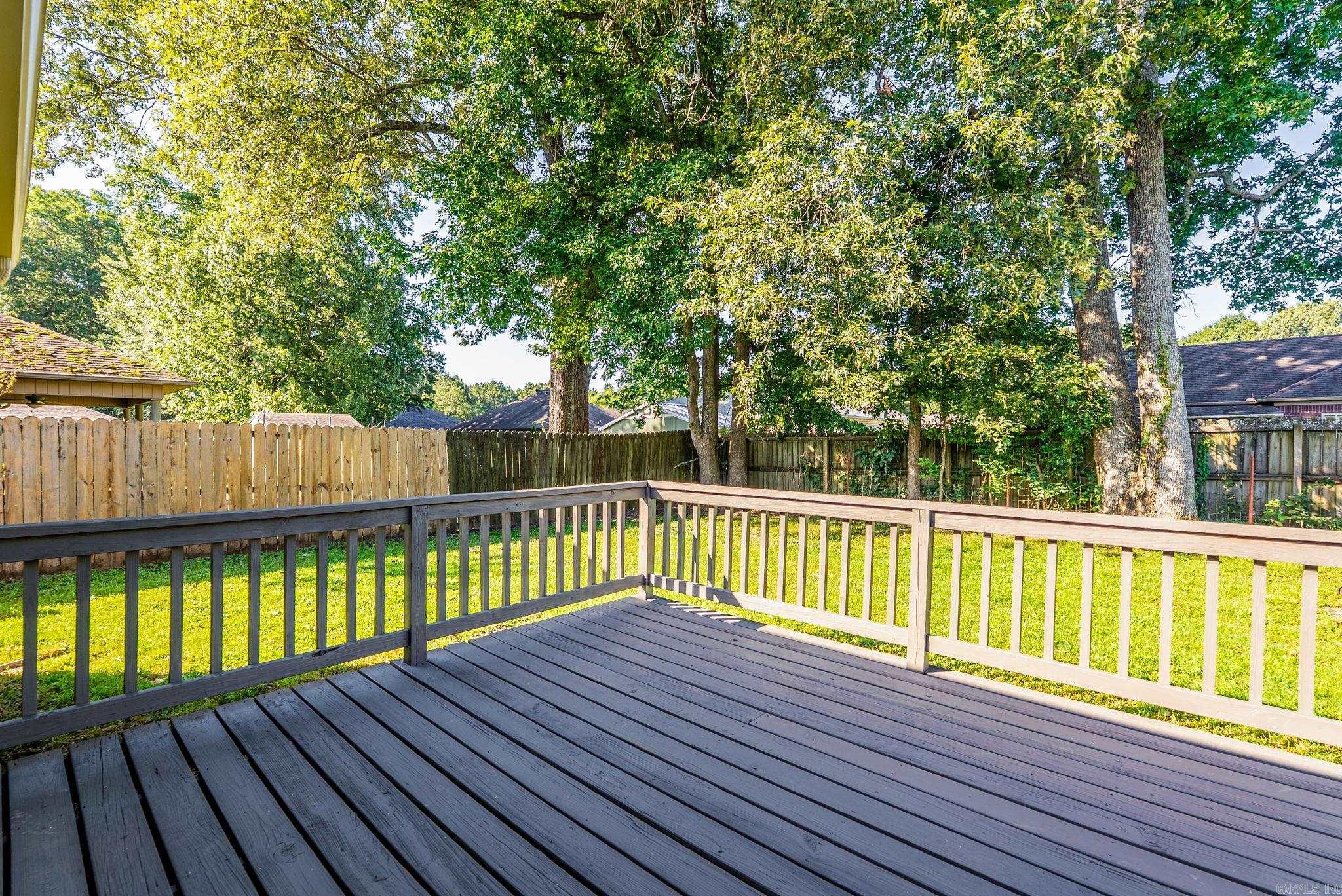 HUNTERS RUN - Residential