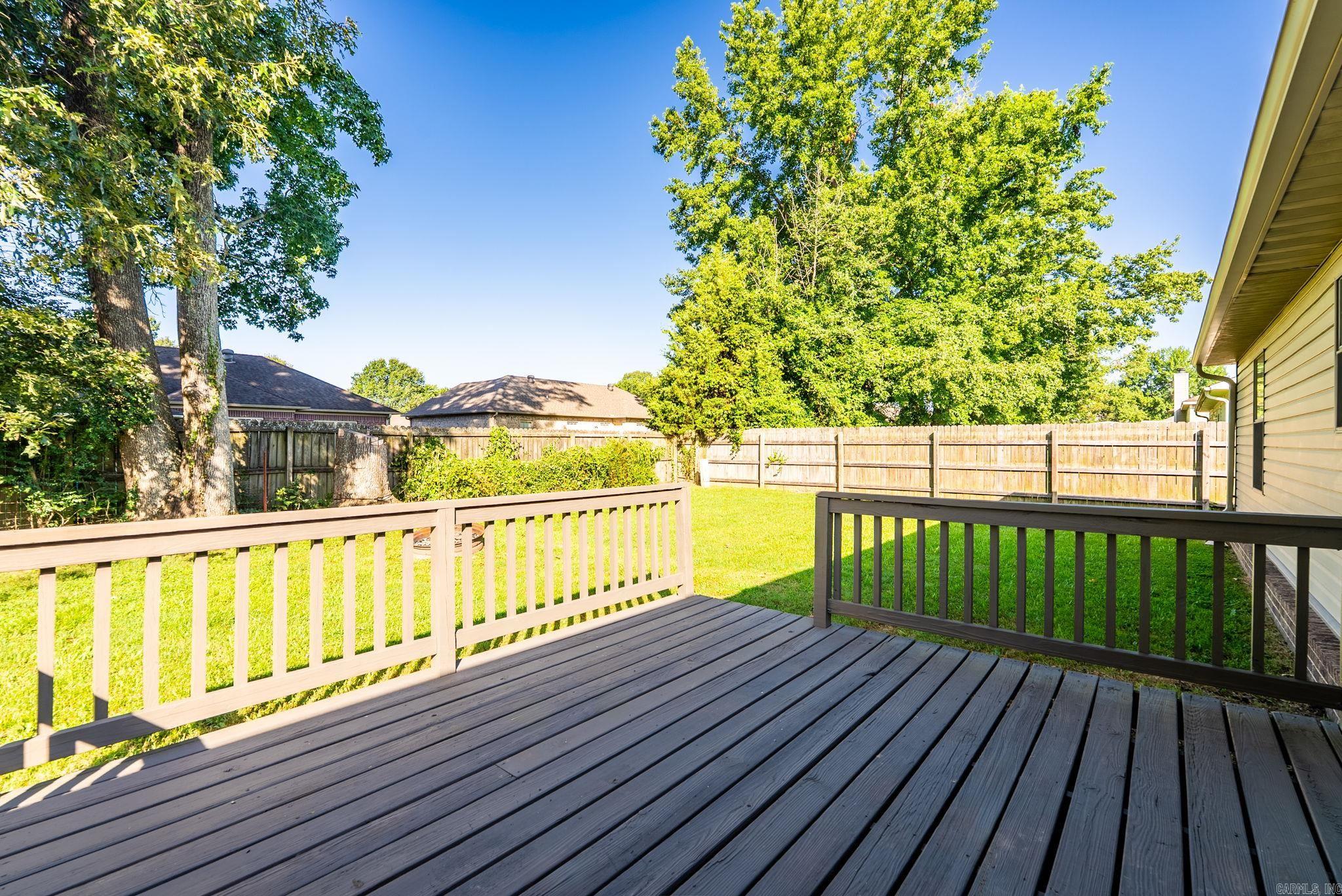 HUNTERS RUN - Residential