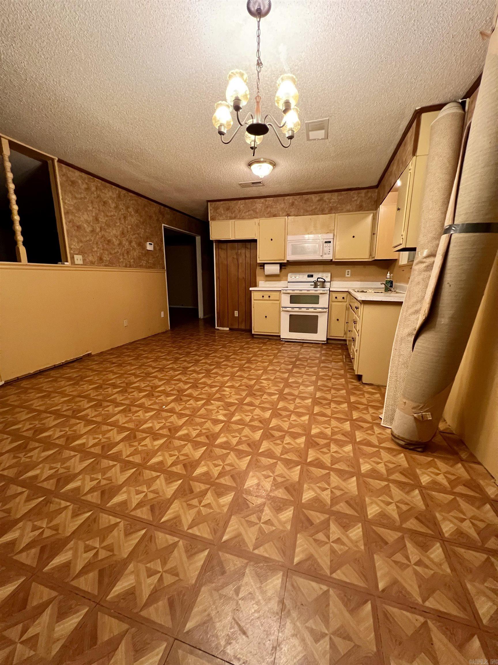 BRAWNERS SUBDIVISION - Residential