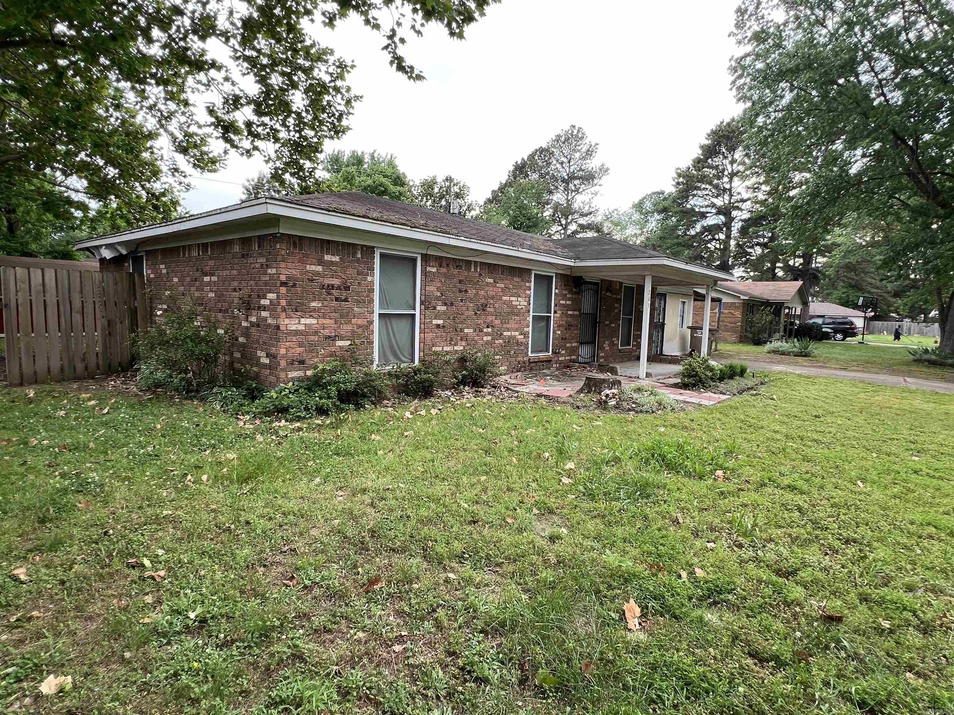 BRAWNERS SUBDIVISION - Residential