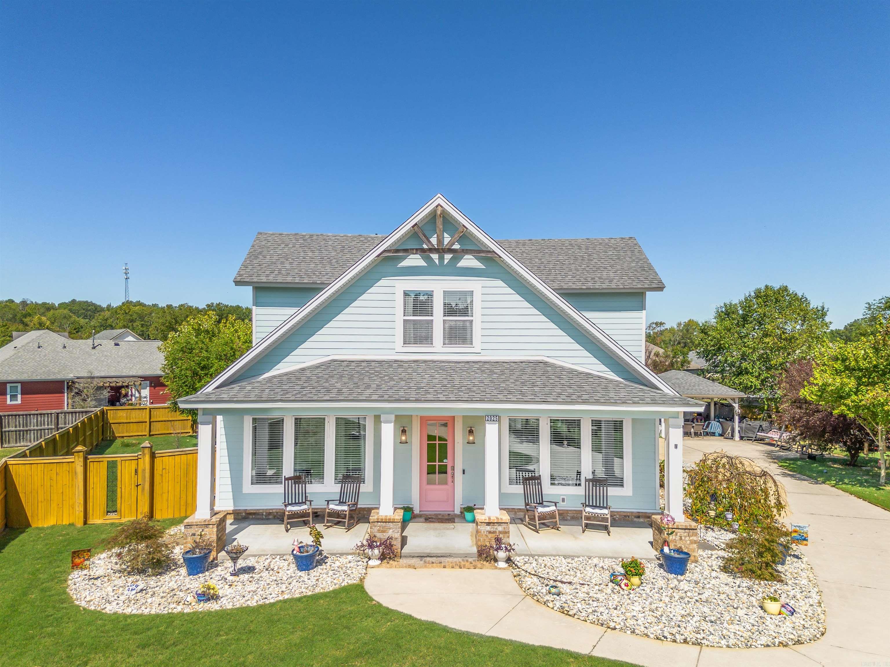 OLDE SALEM TOWNSHIP - Residential