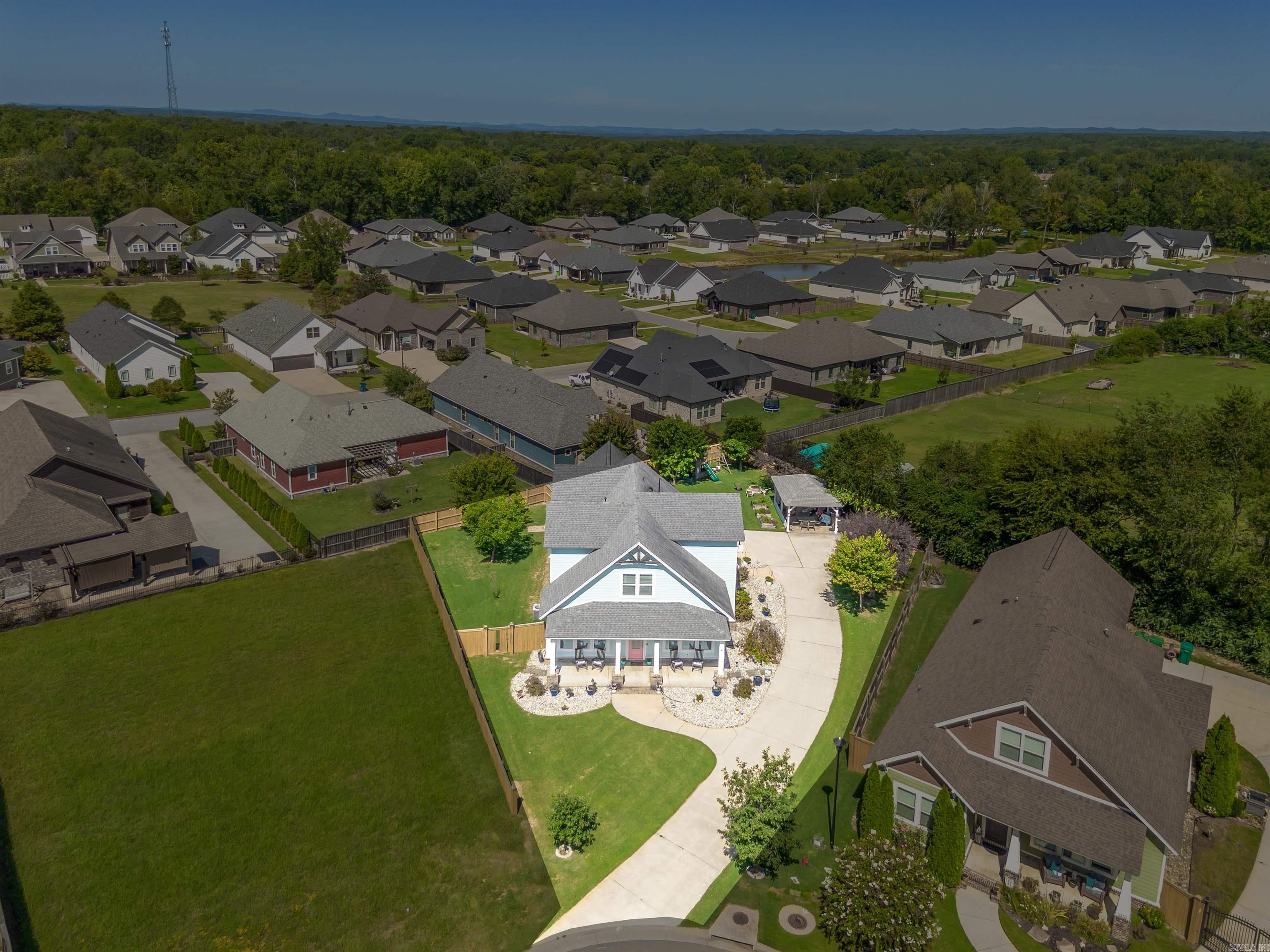 OLDE SALEM TOWNSHIP - Residential