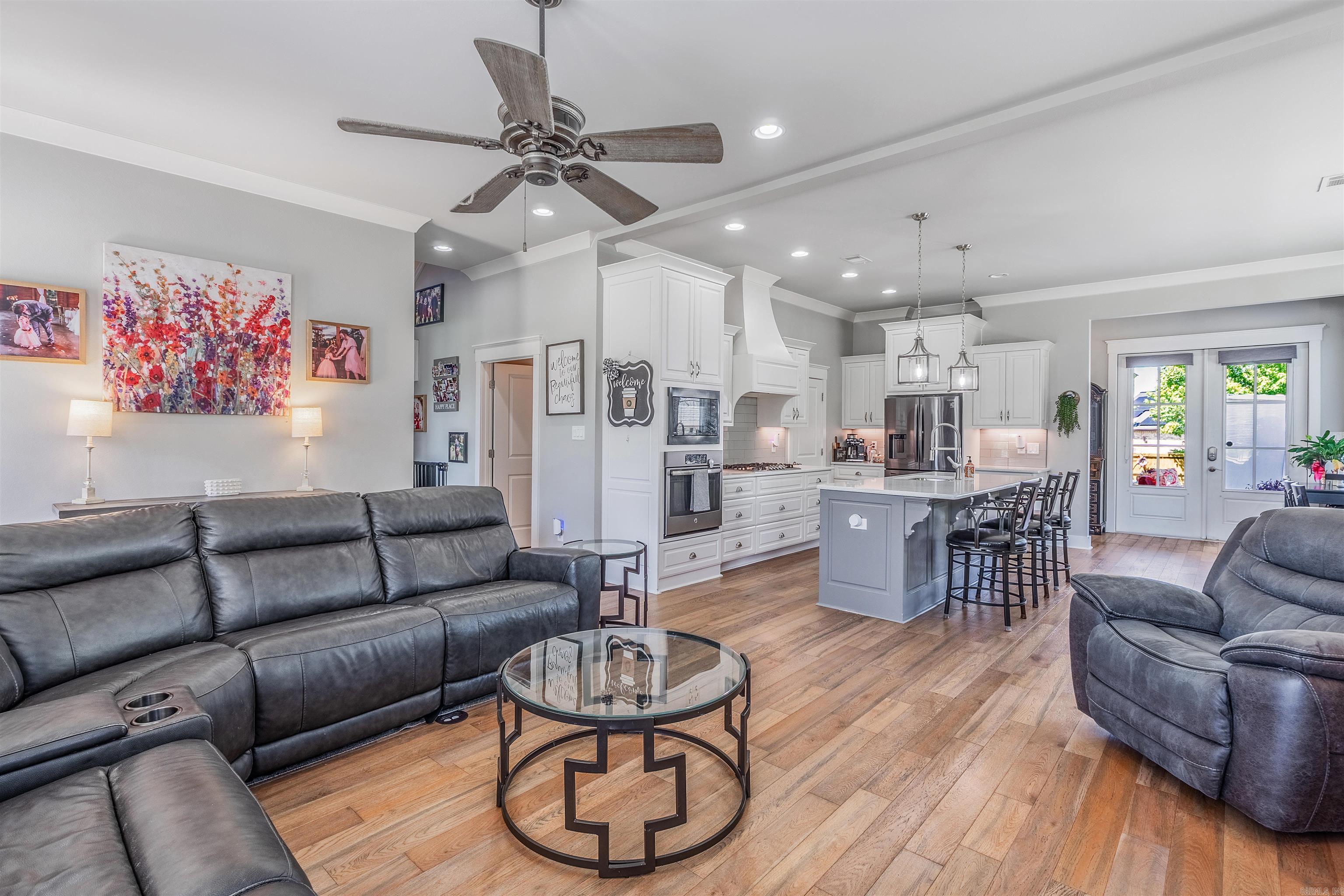 OLDE SALEM TOWNSHIP - Residential