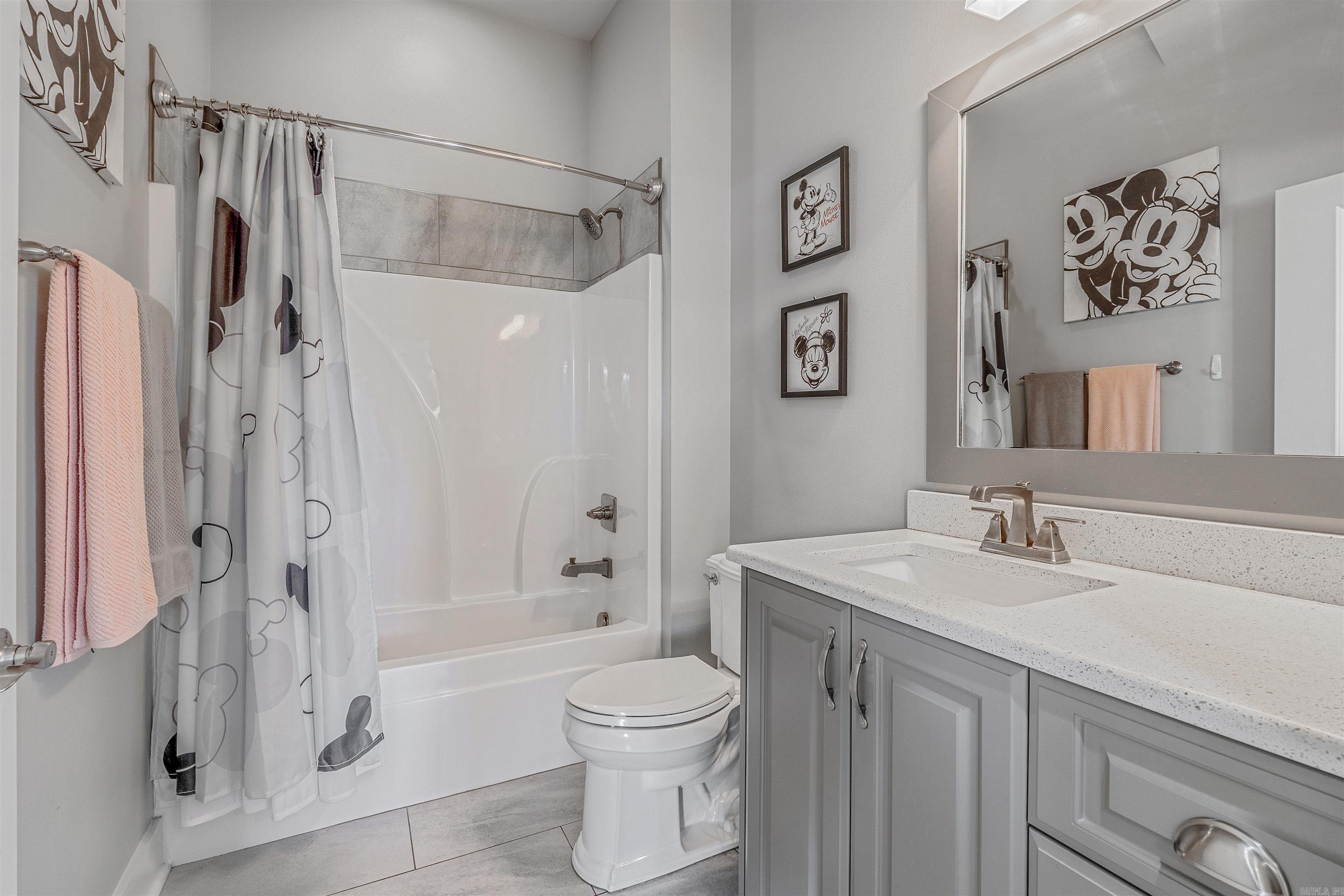 OLDE SALEM TOWNSHIP - Residential