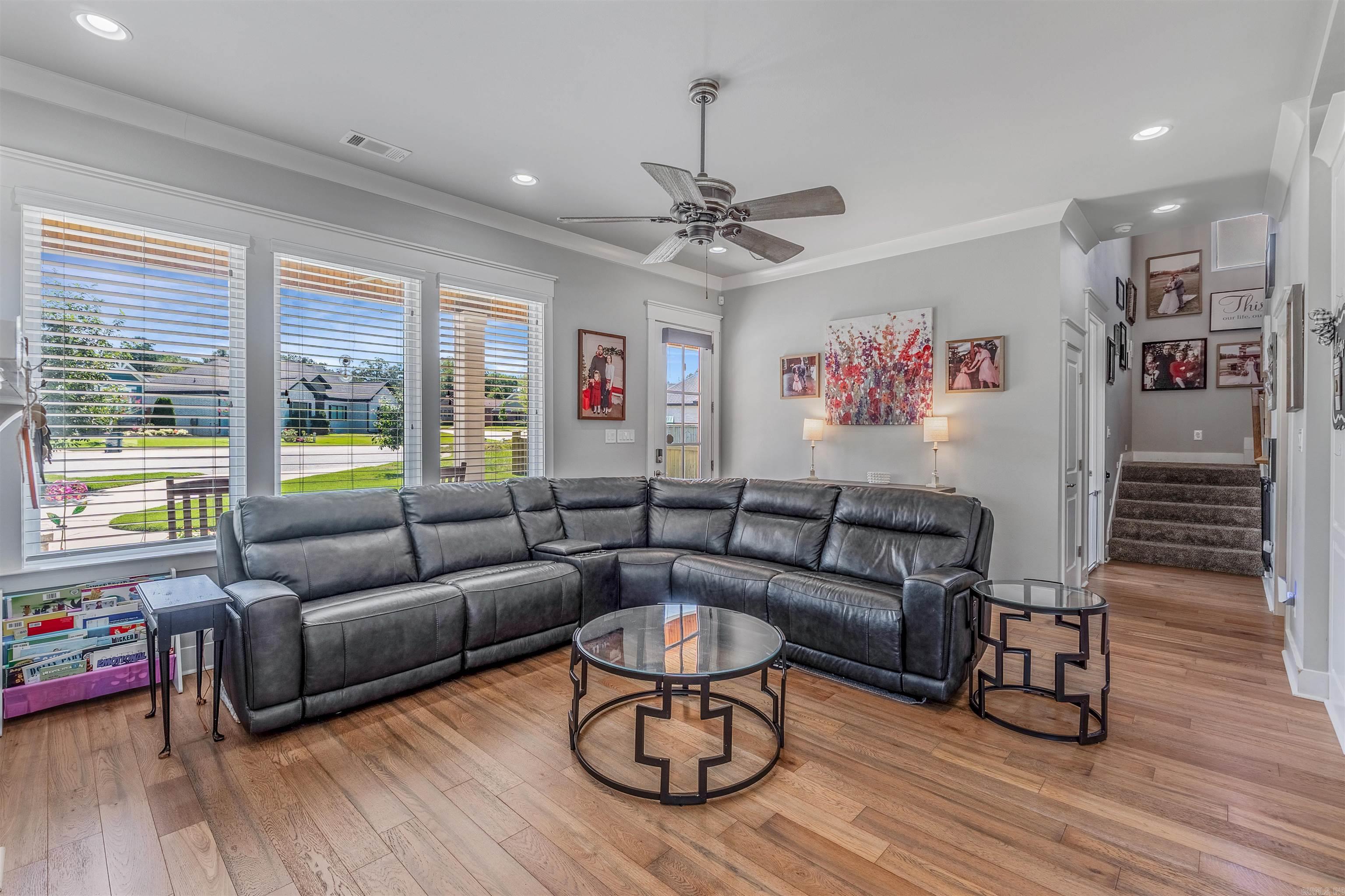 OLDE SALEM TOWNSHIP - Residential