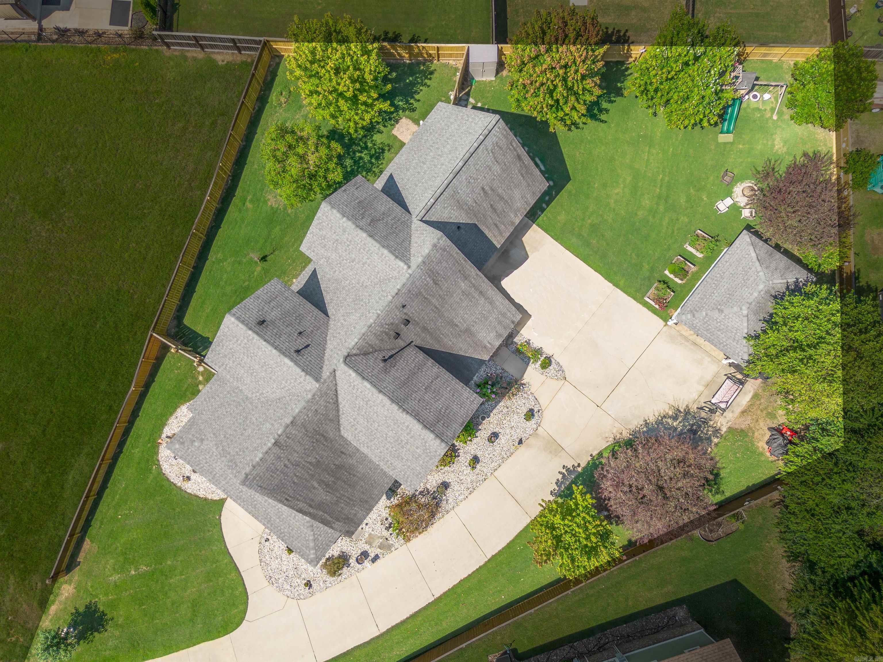 OLDE SALEM TOWNSHIP - Residential