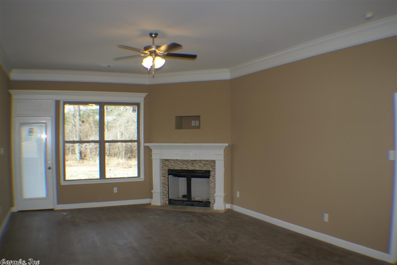 MEADOWLAKE - Residential