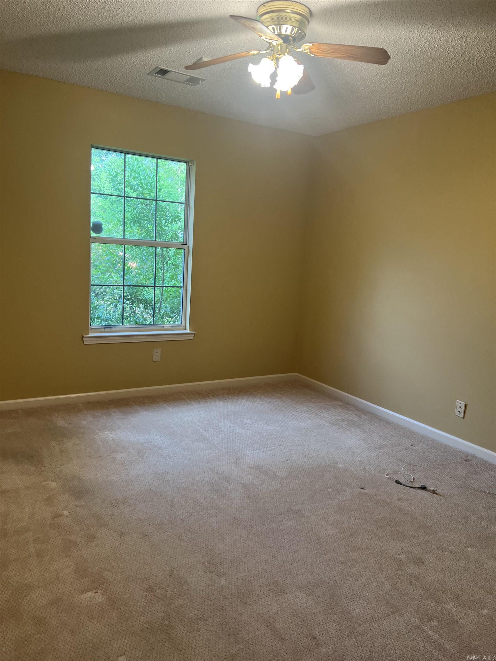 FOXWOOD J - Residential