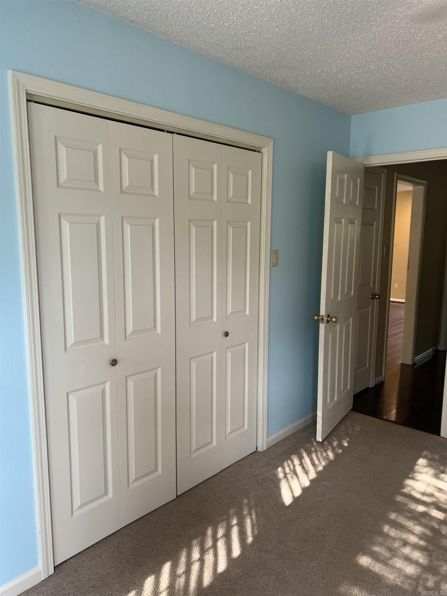 FOXWOOD J - Residential