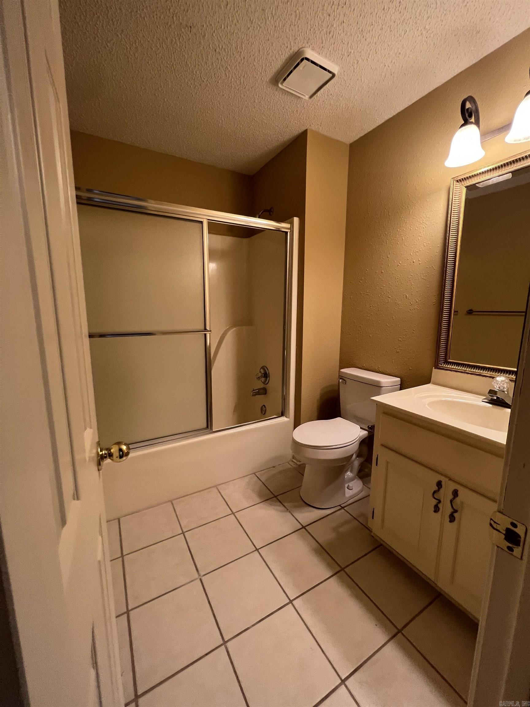 FOXWOOD J - Residential