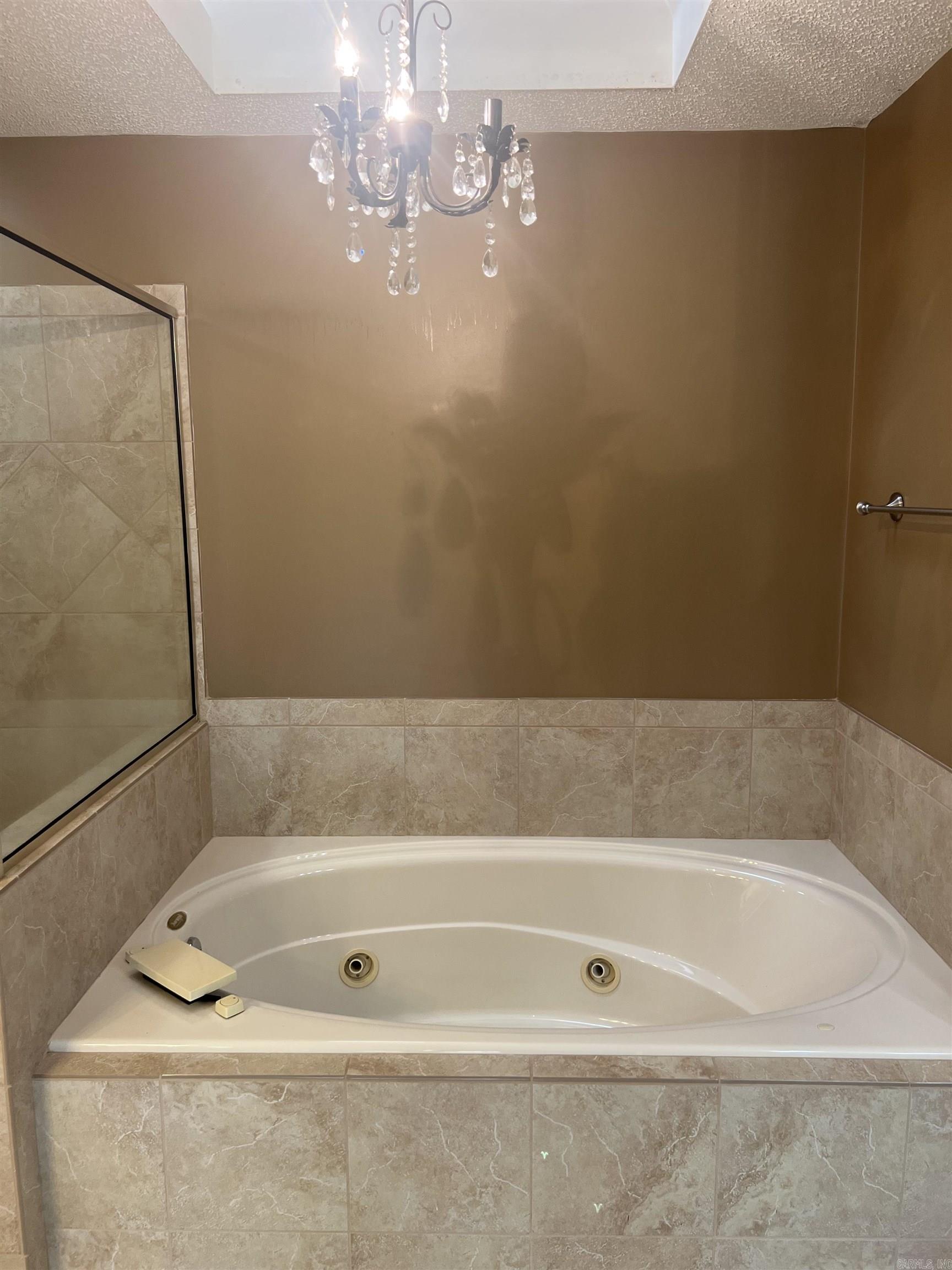 FOXWOOD J - Residential