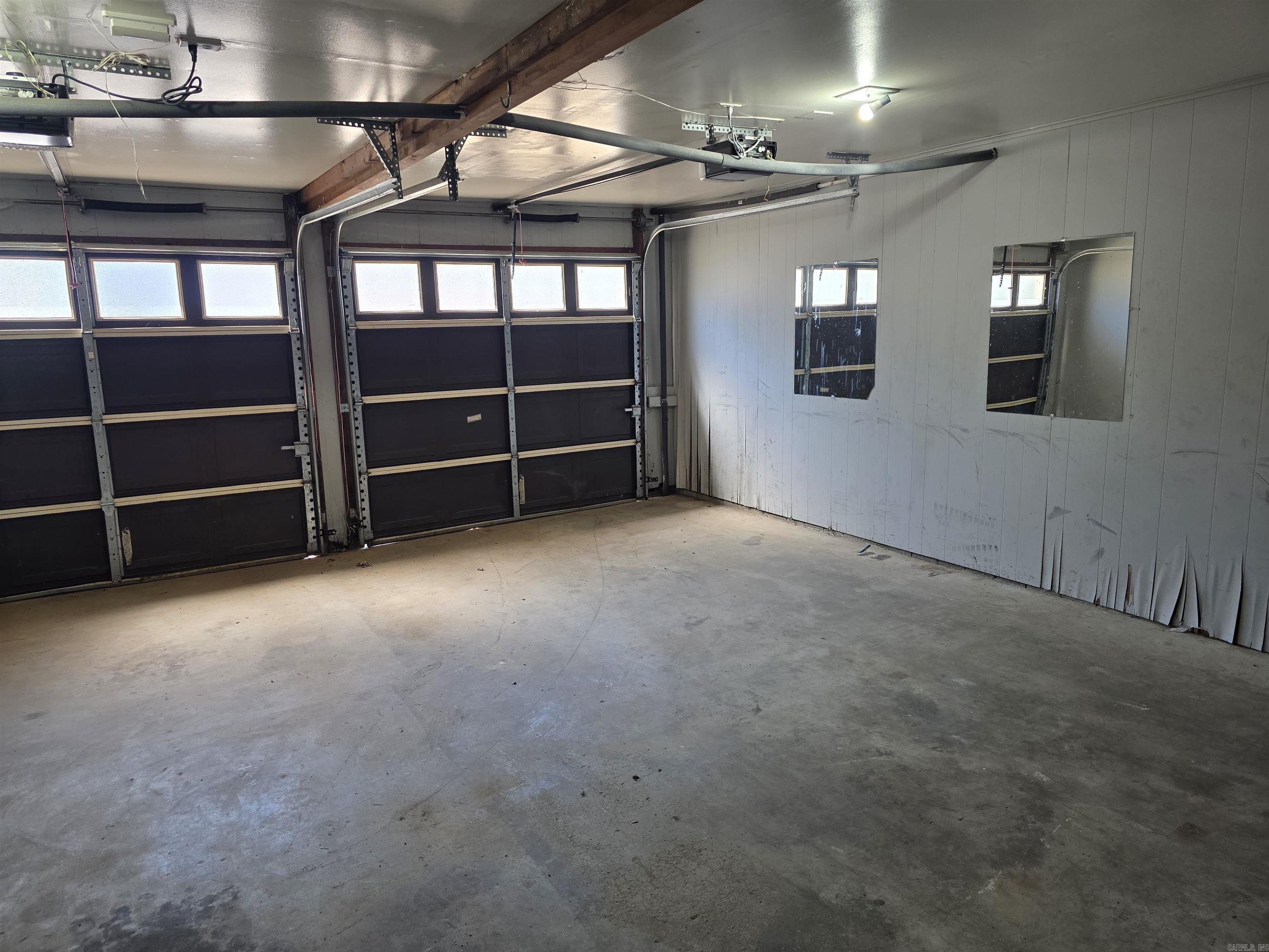 Parkwood - Residential Lease