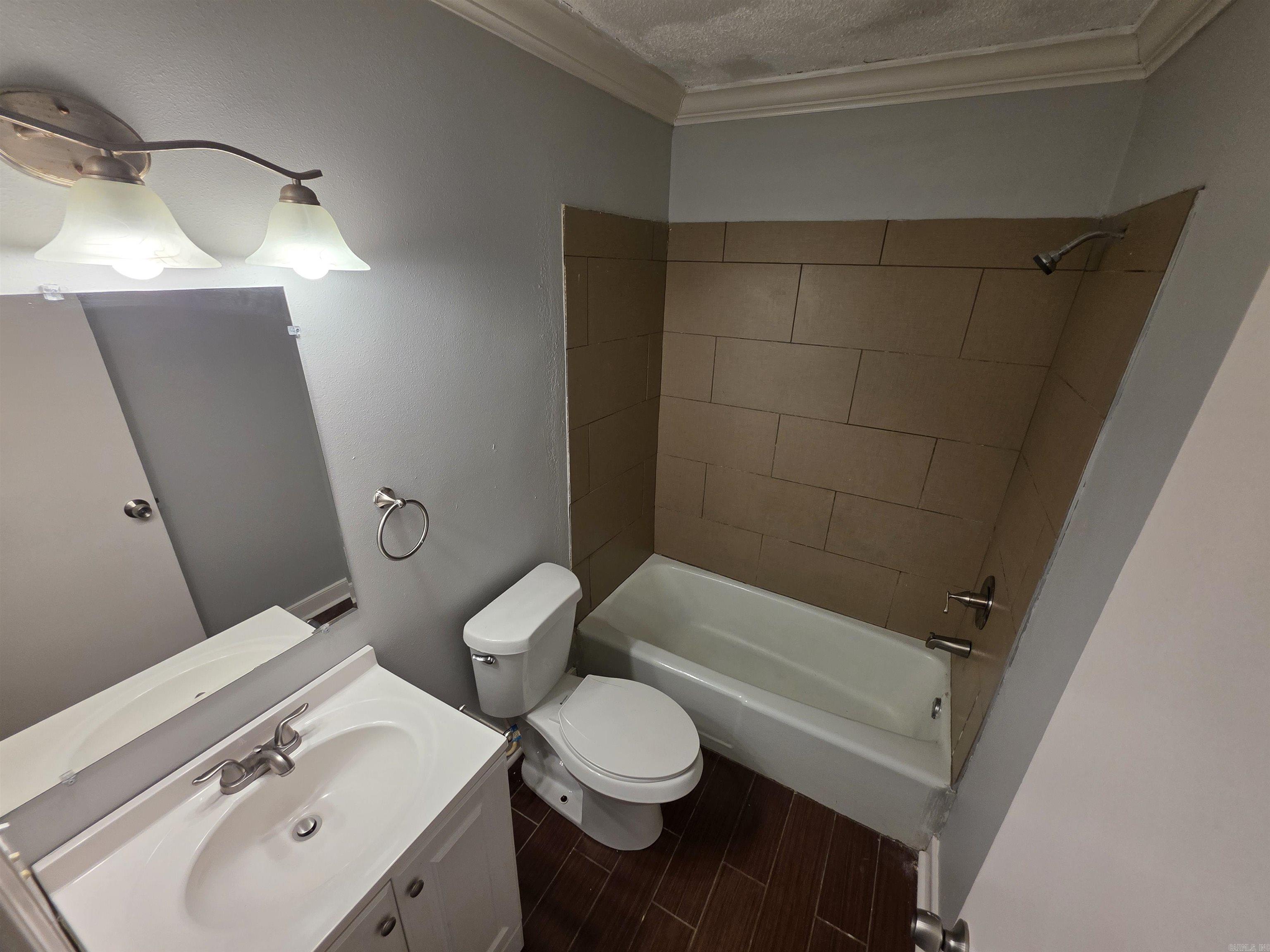 Parkwood - Residential Lease