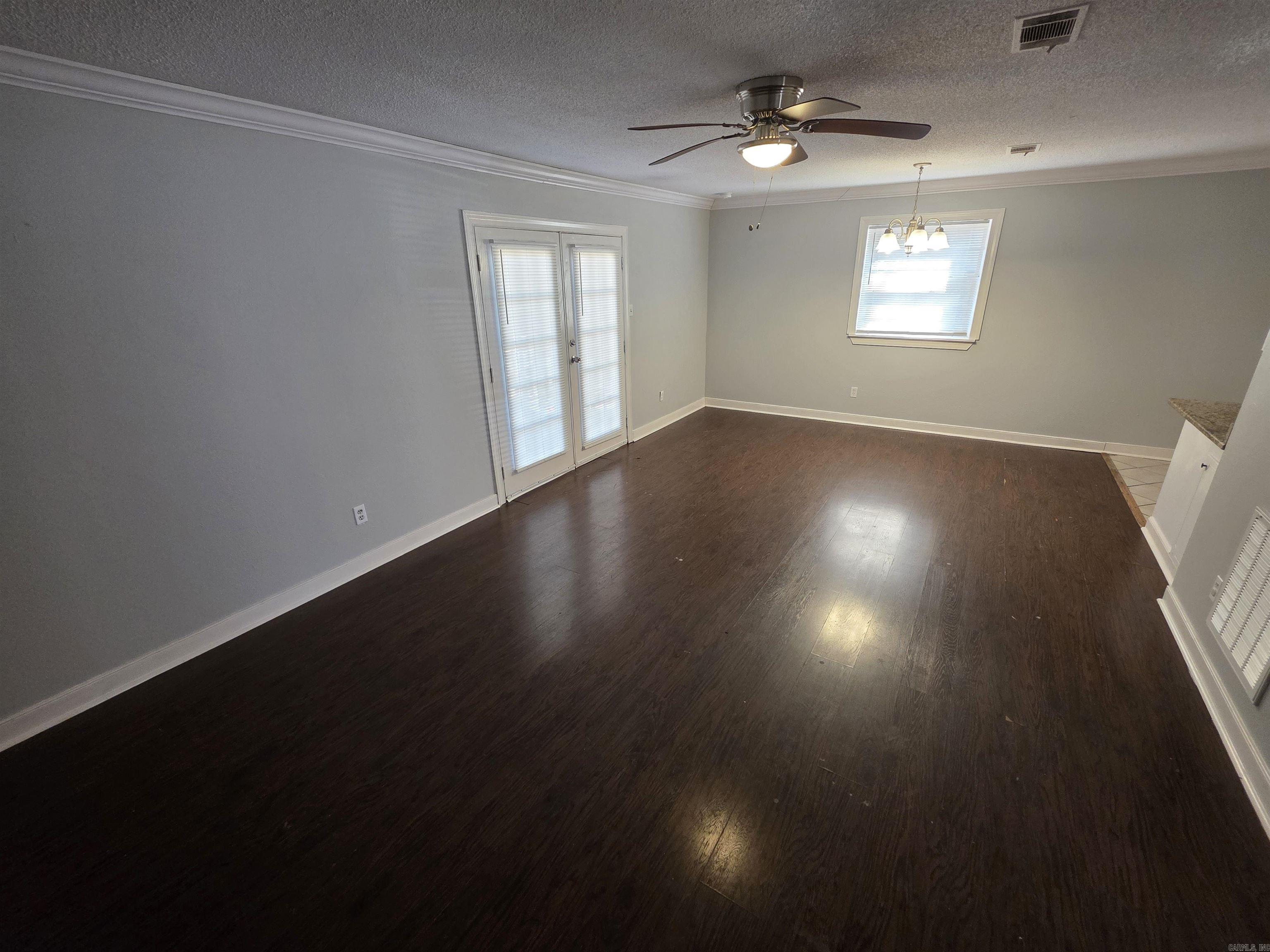 Parkwood - Residential Lease