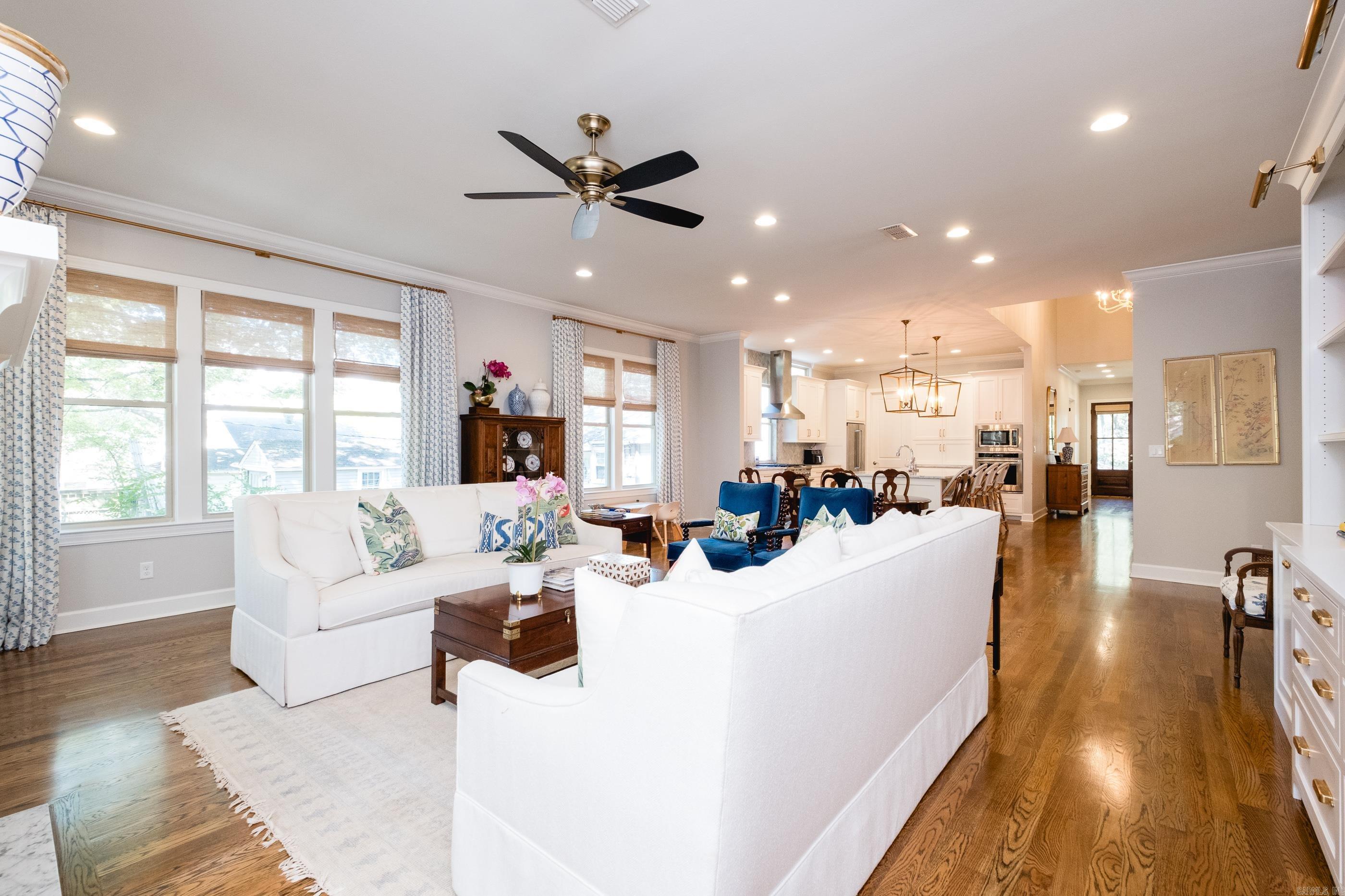 CAMMACK WOODS - Residential