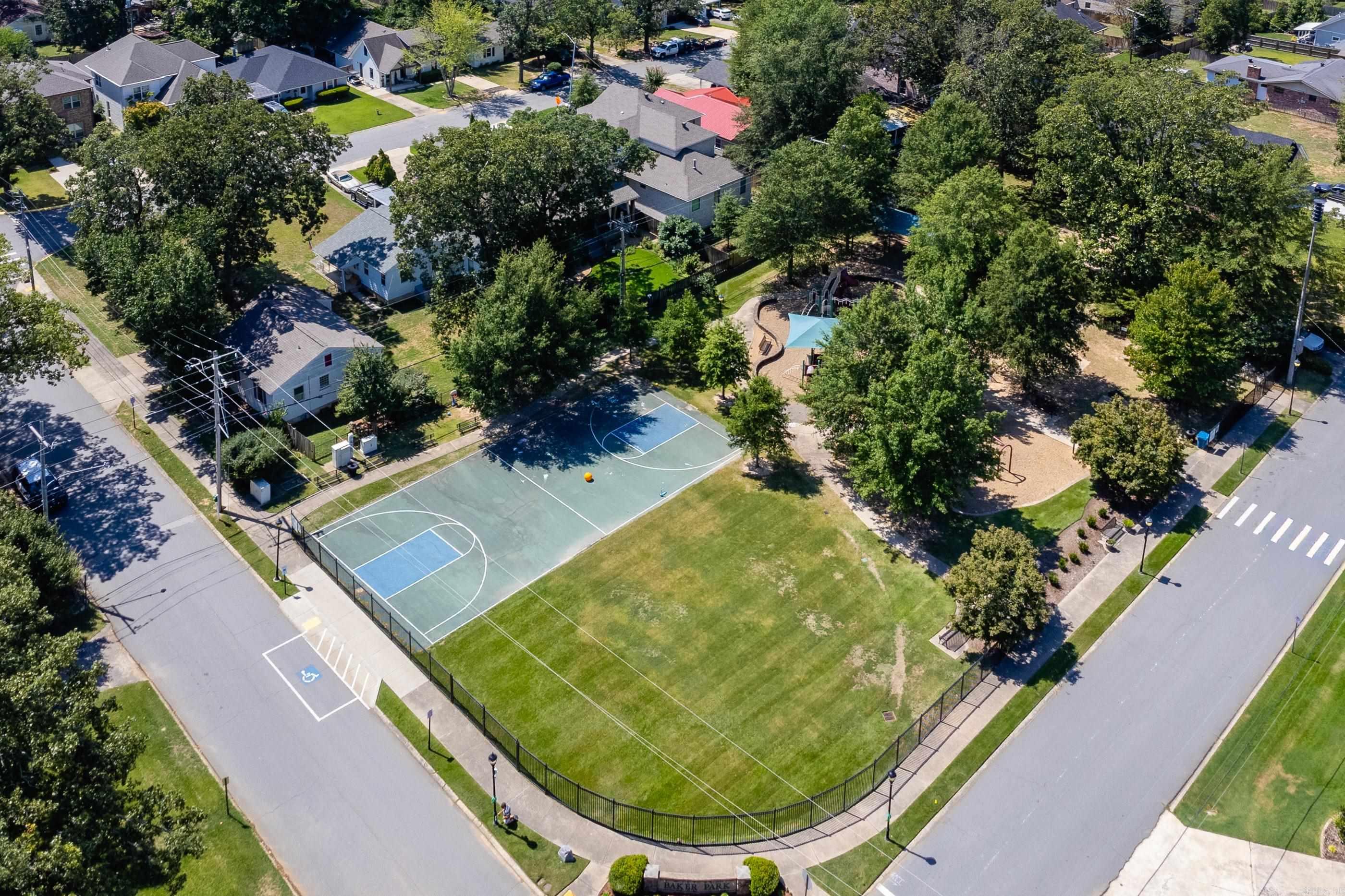 CAMMACK WOODS - Residential