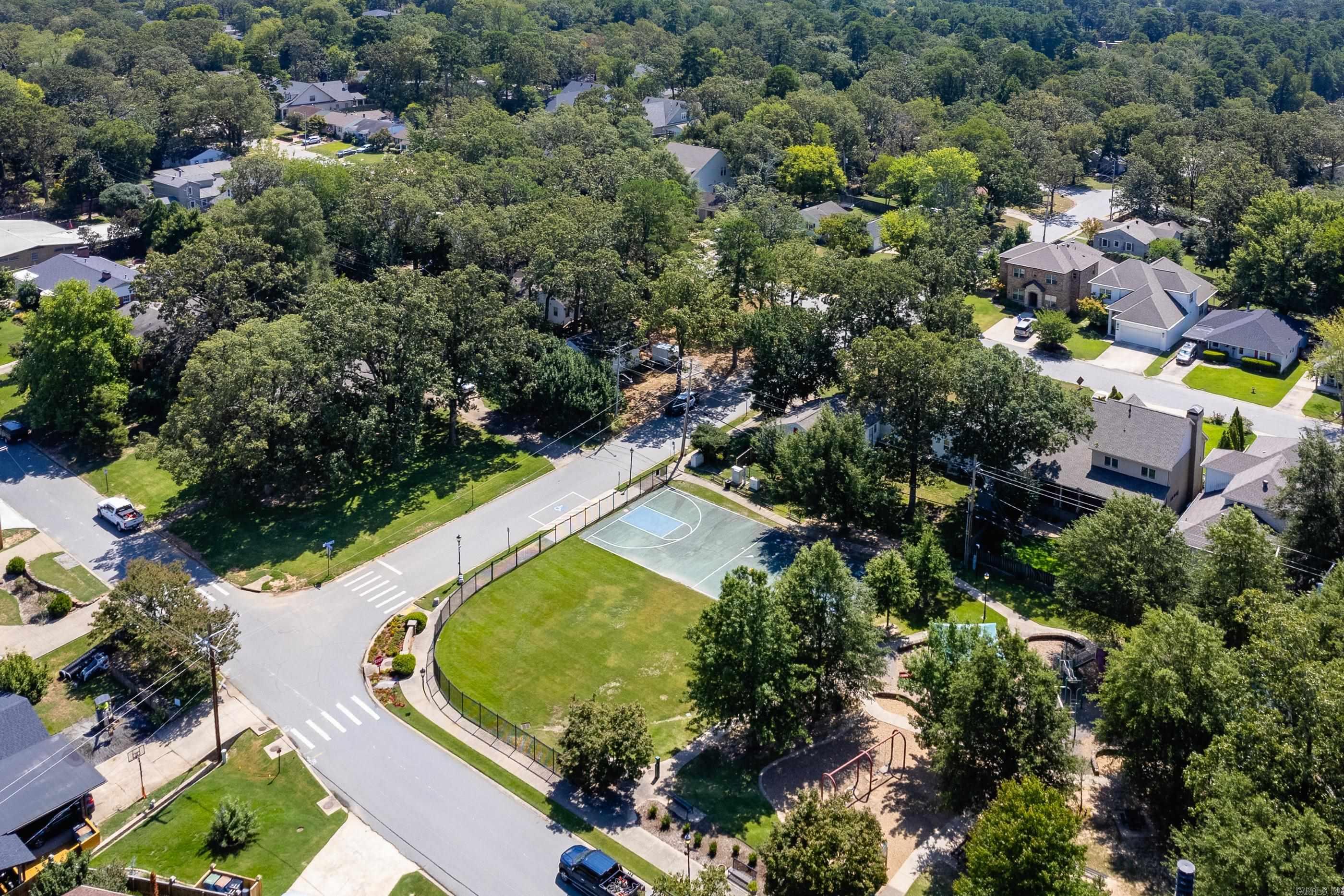 CAMMACK WOODS - Residential