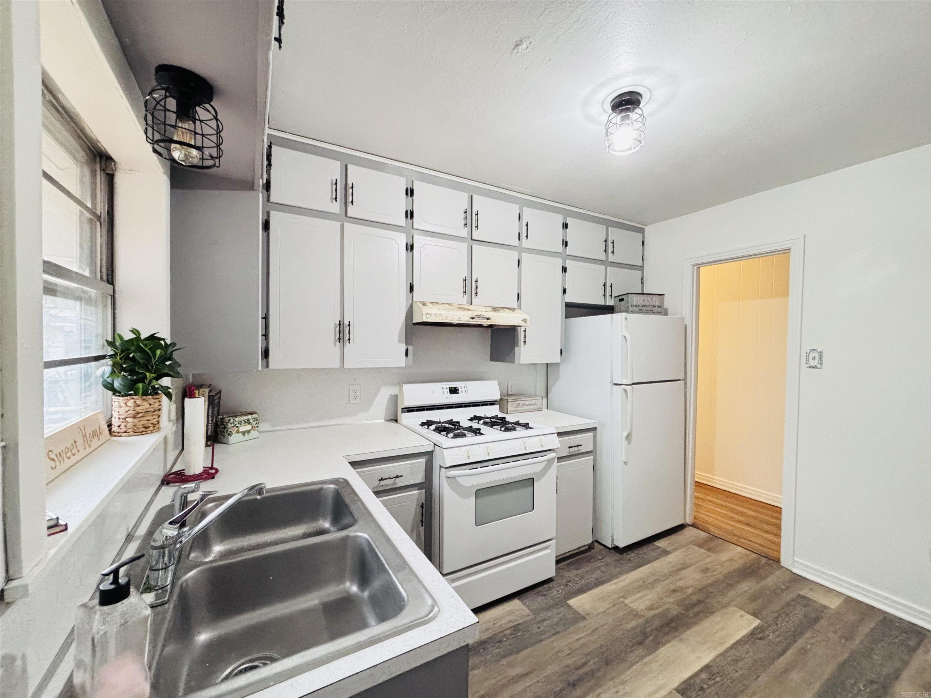 PARK VIEW - Residential