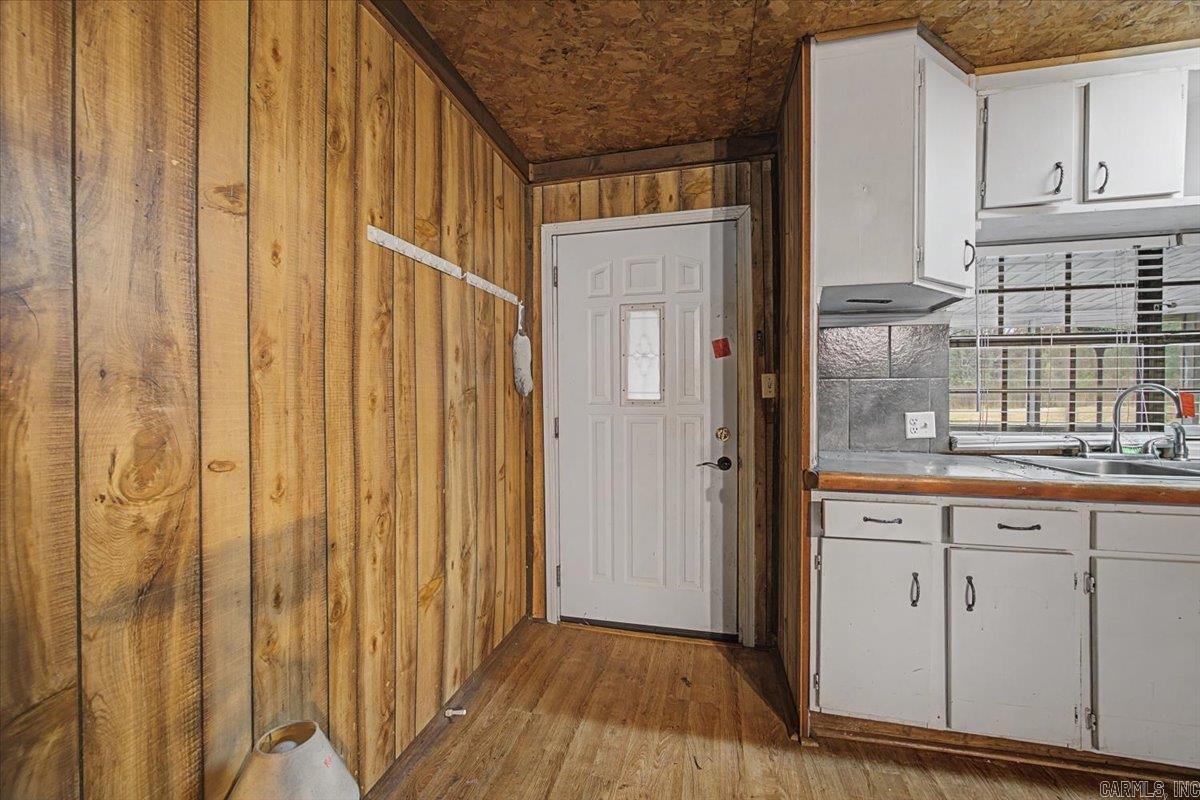 CANE CREEK MINI-FARMS - Residential