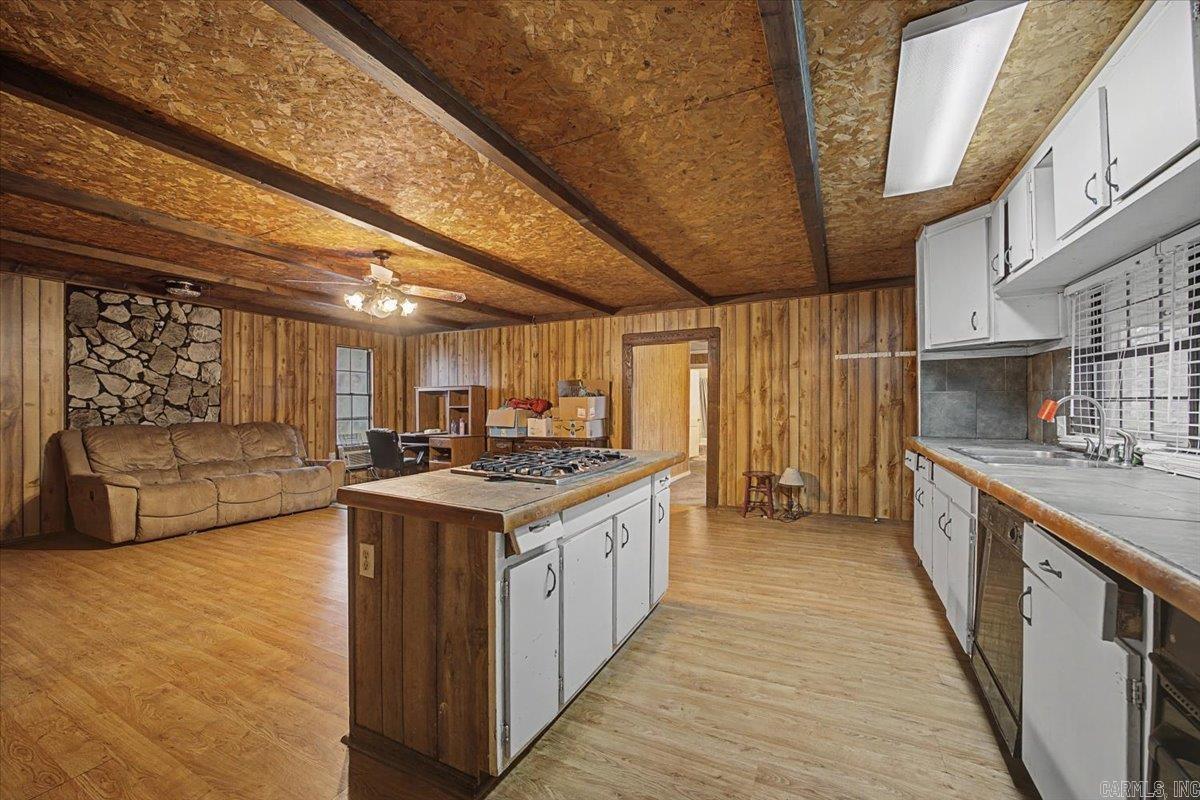 CANE CREEK MINI-FARMS - Residential