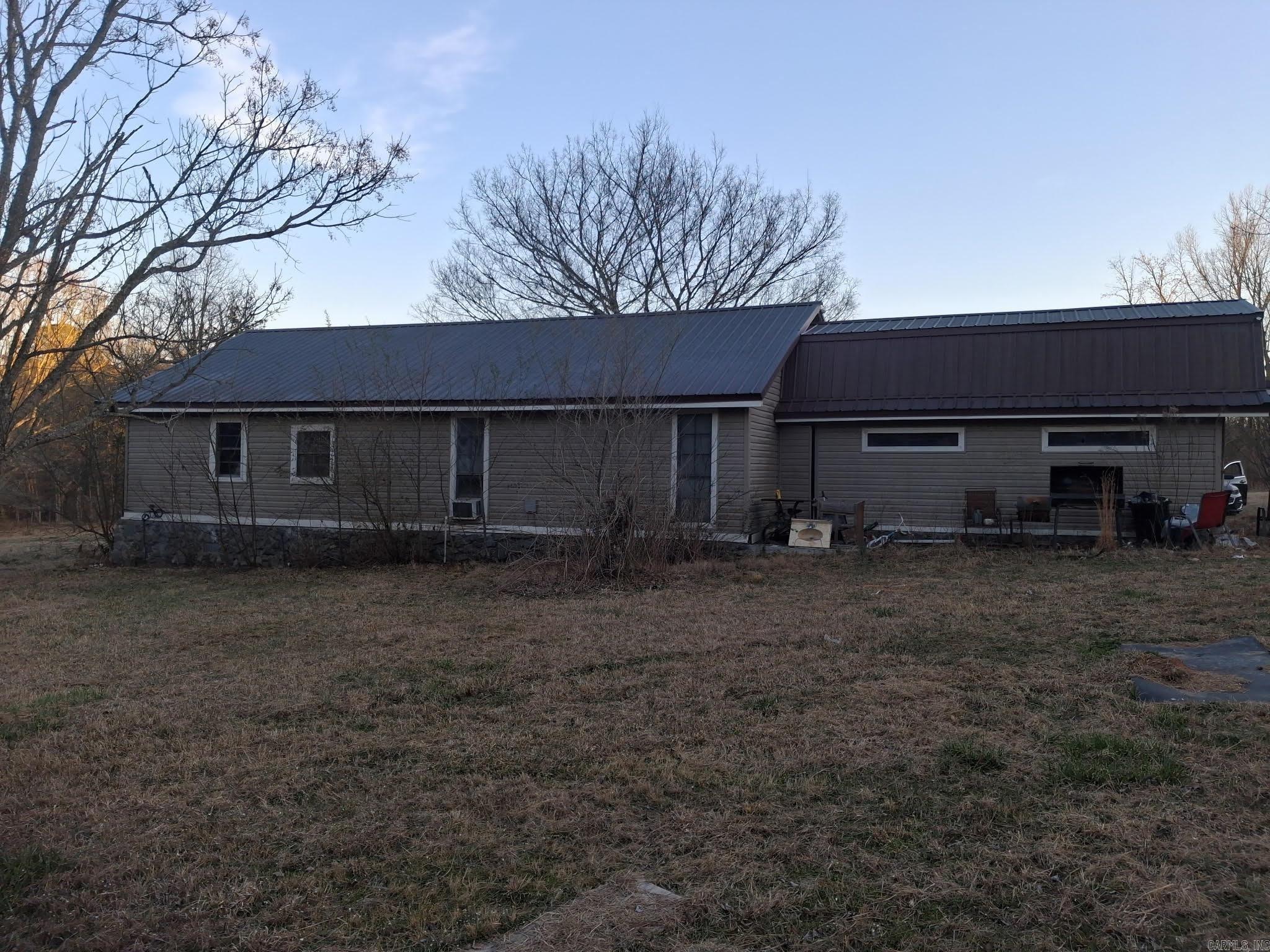 CANE CREEK MINI-FARMS - Residential