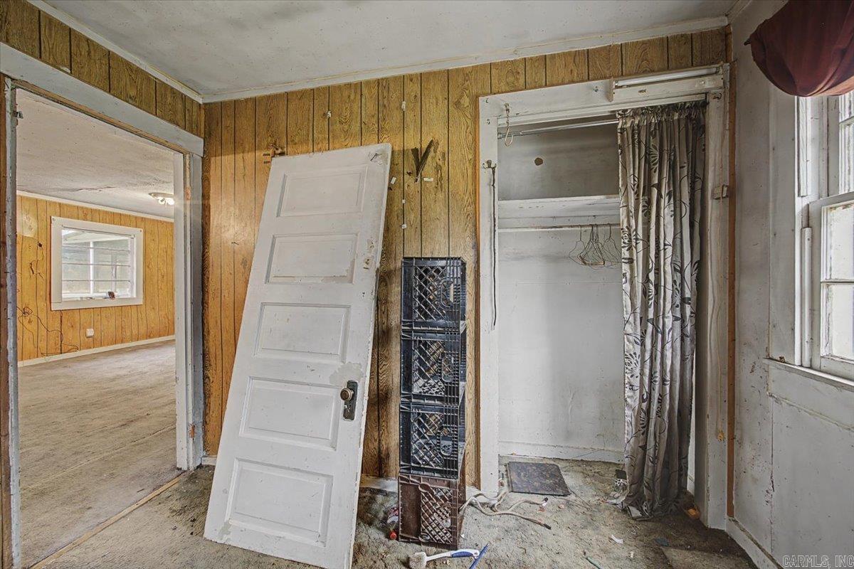 CANE CREEK MINI-FARMS - Residential