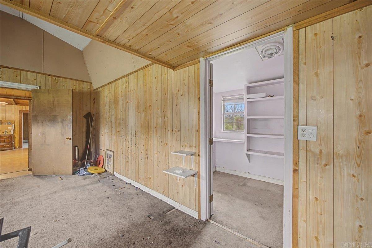 CANE CREEK MINI-FARMS - Residential