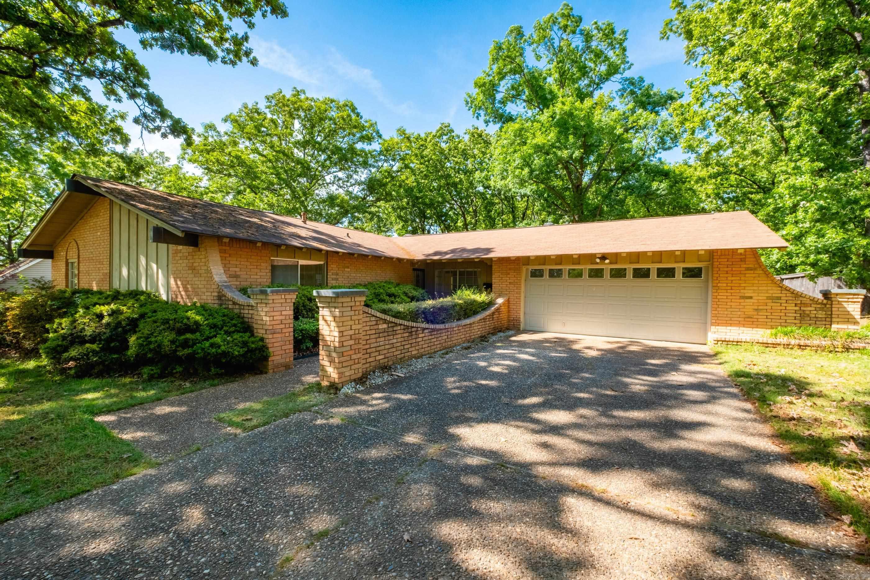 PLEASANT VALLEY - Residential