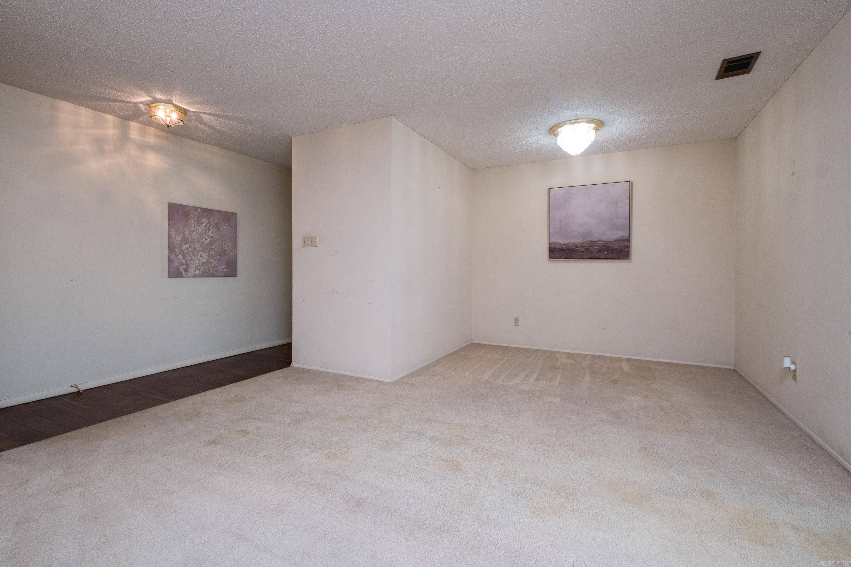 PLEASANT VALLEY - Residential