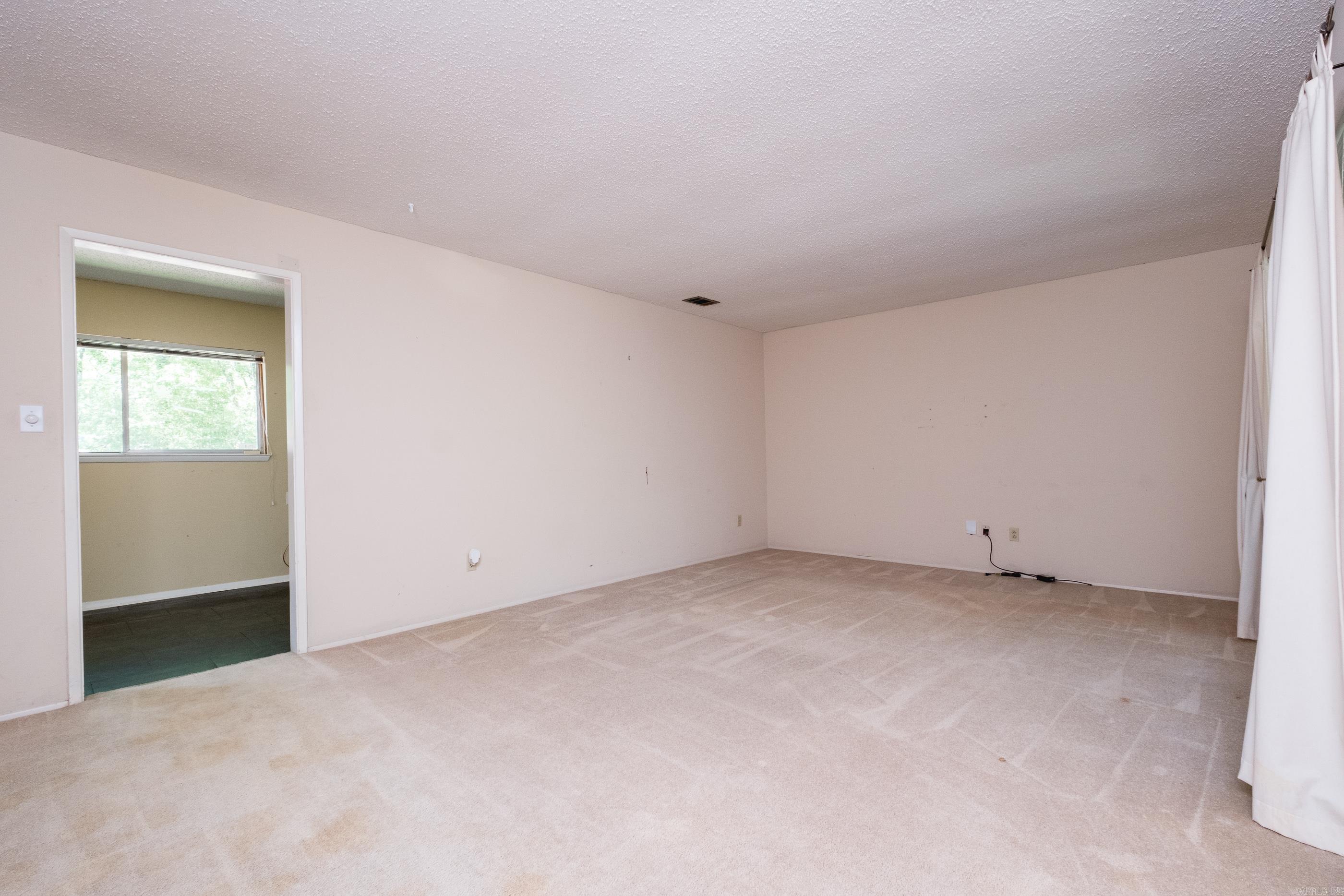 PLEASANT VALLEY - Residential