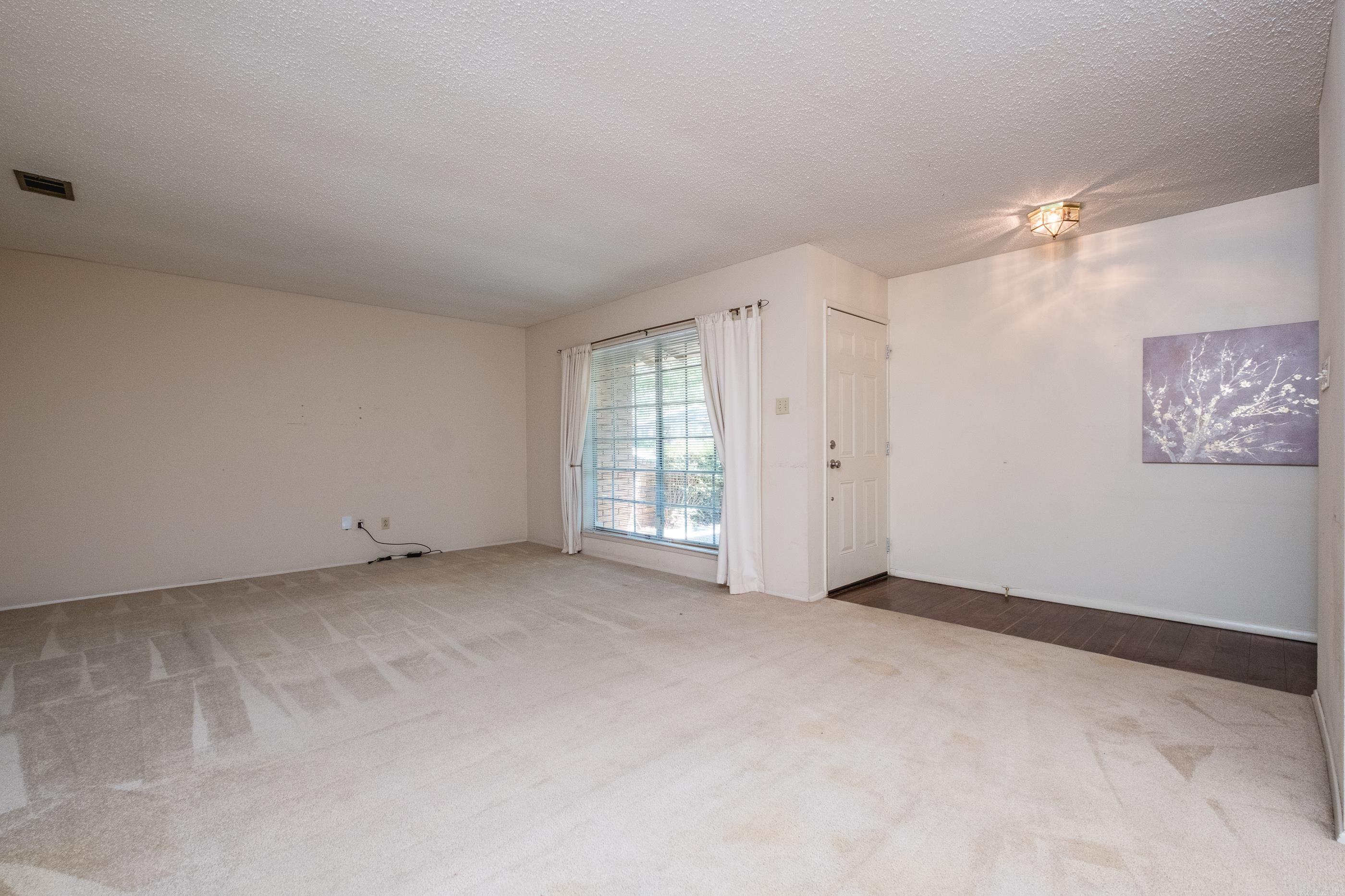 PLEASANT VALLEY - Residential