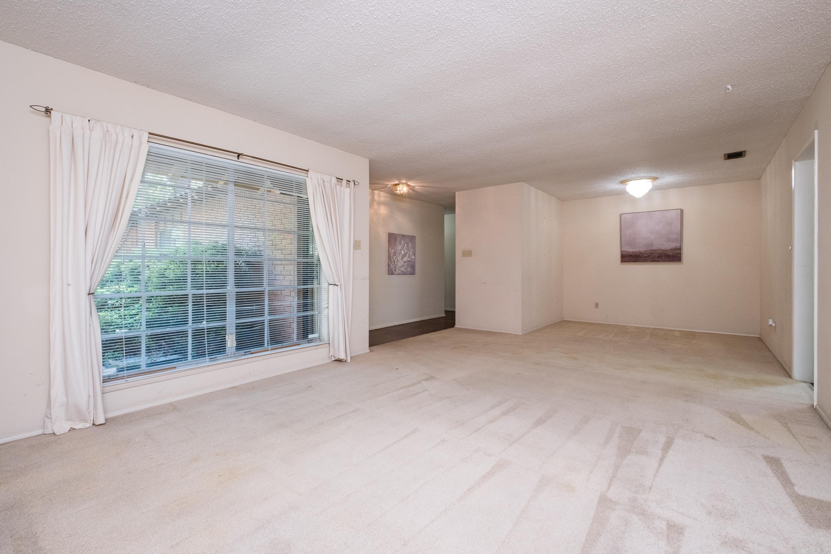 PLEASANT VALLEY - Residential