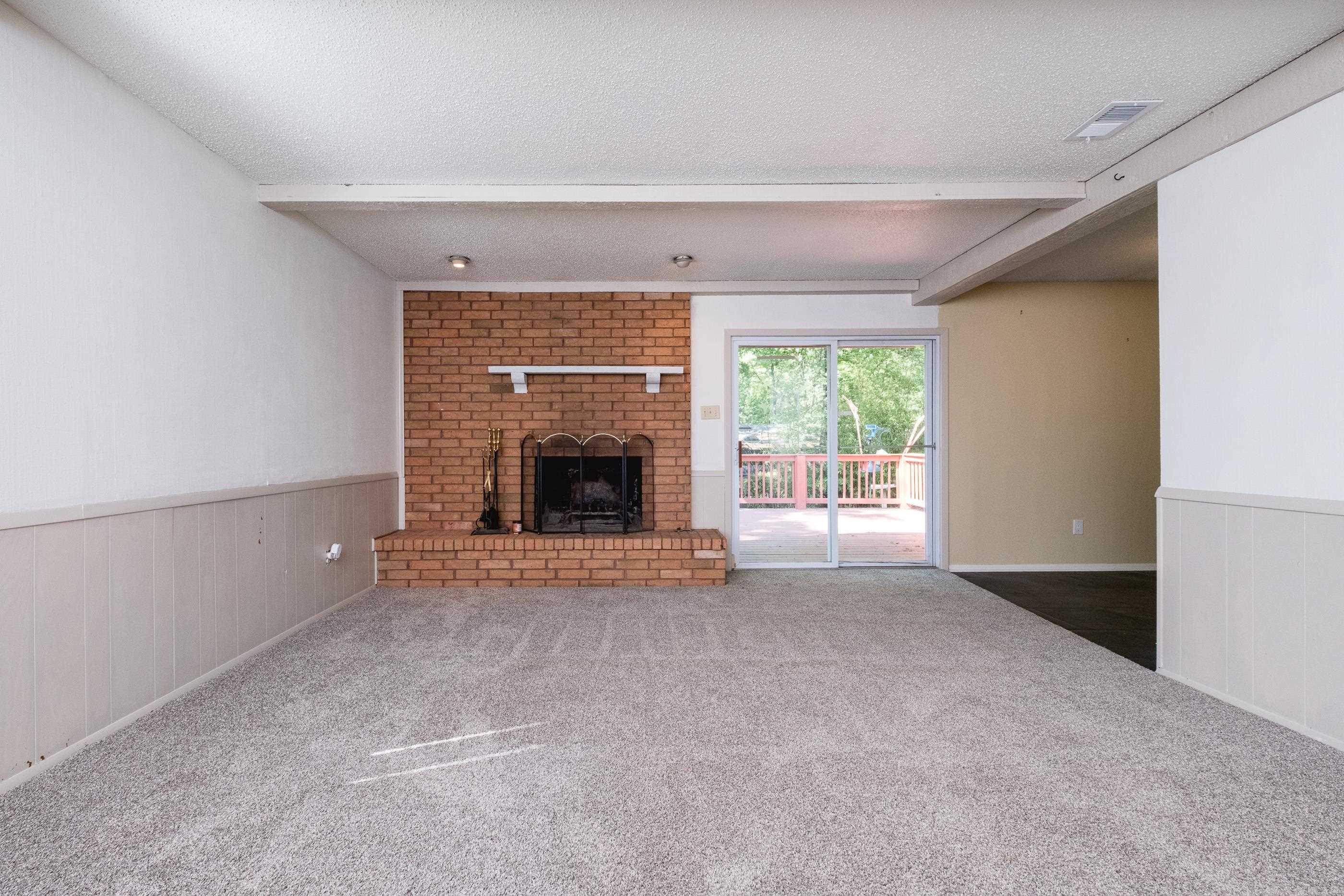 PLEASANT VALLEY - Residential