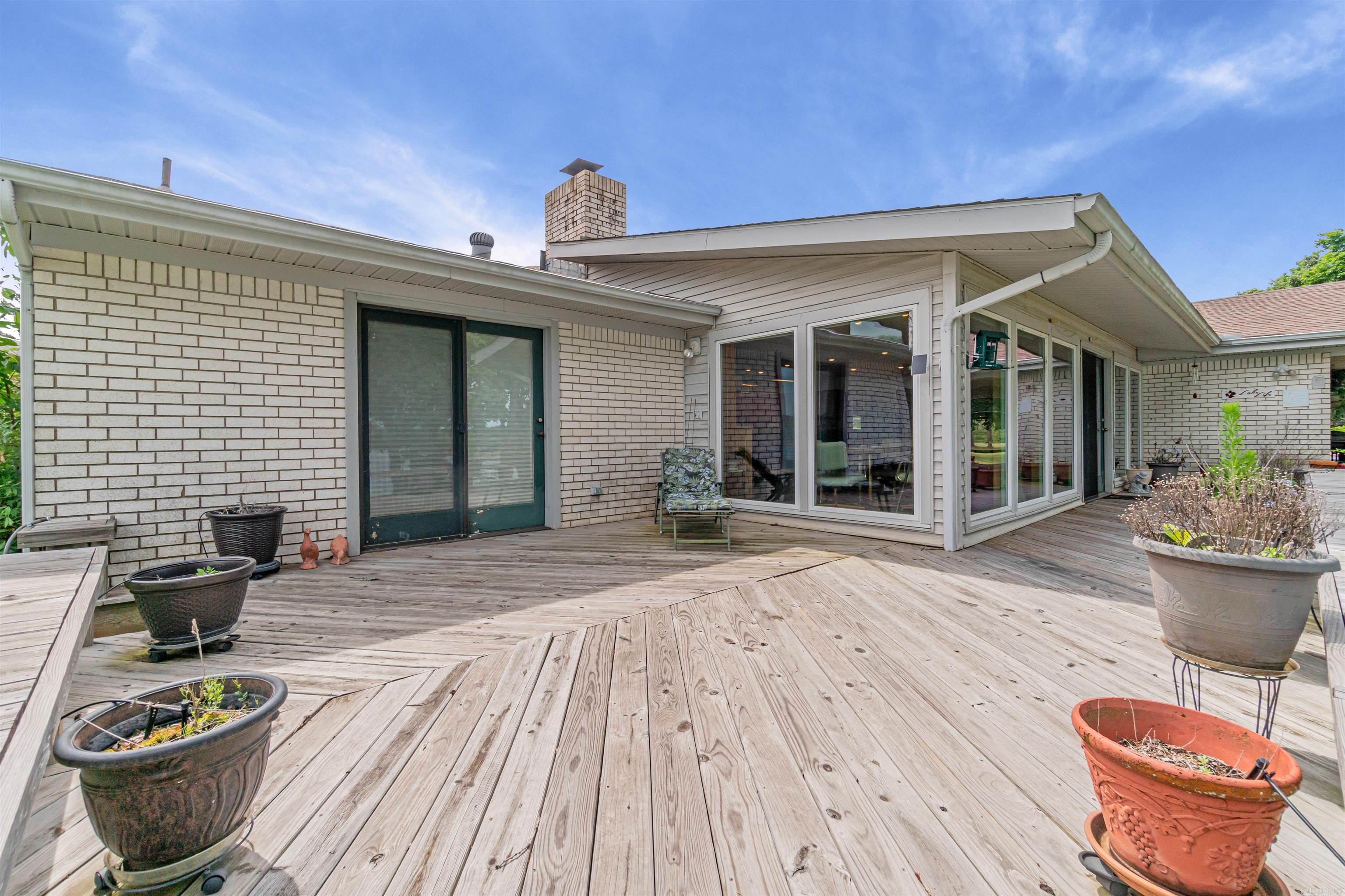 NAPLE HEIGHTS - LAKE - Residential