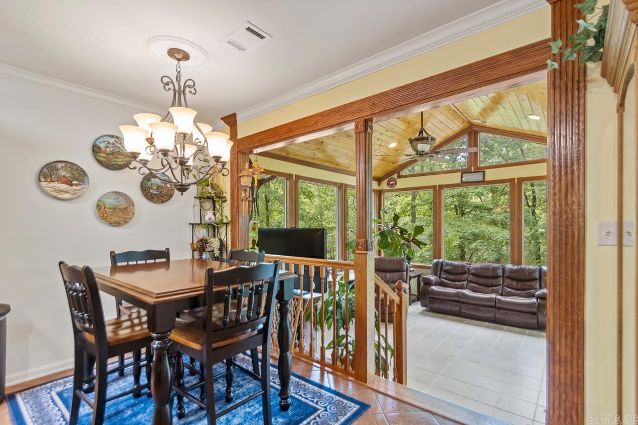 PEBBLE LAKE - Residential